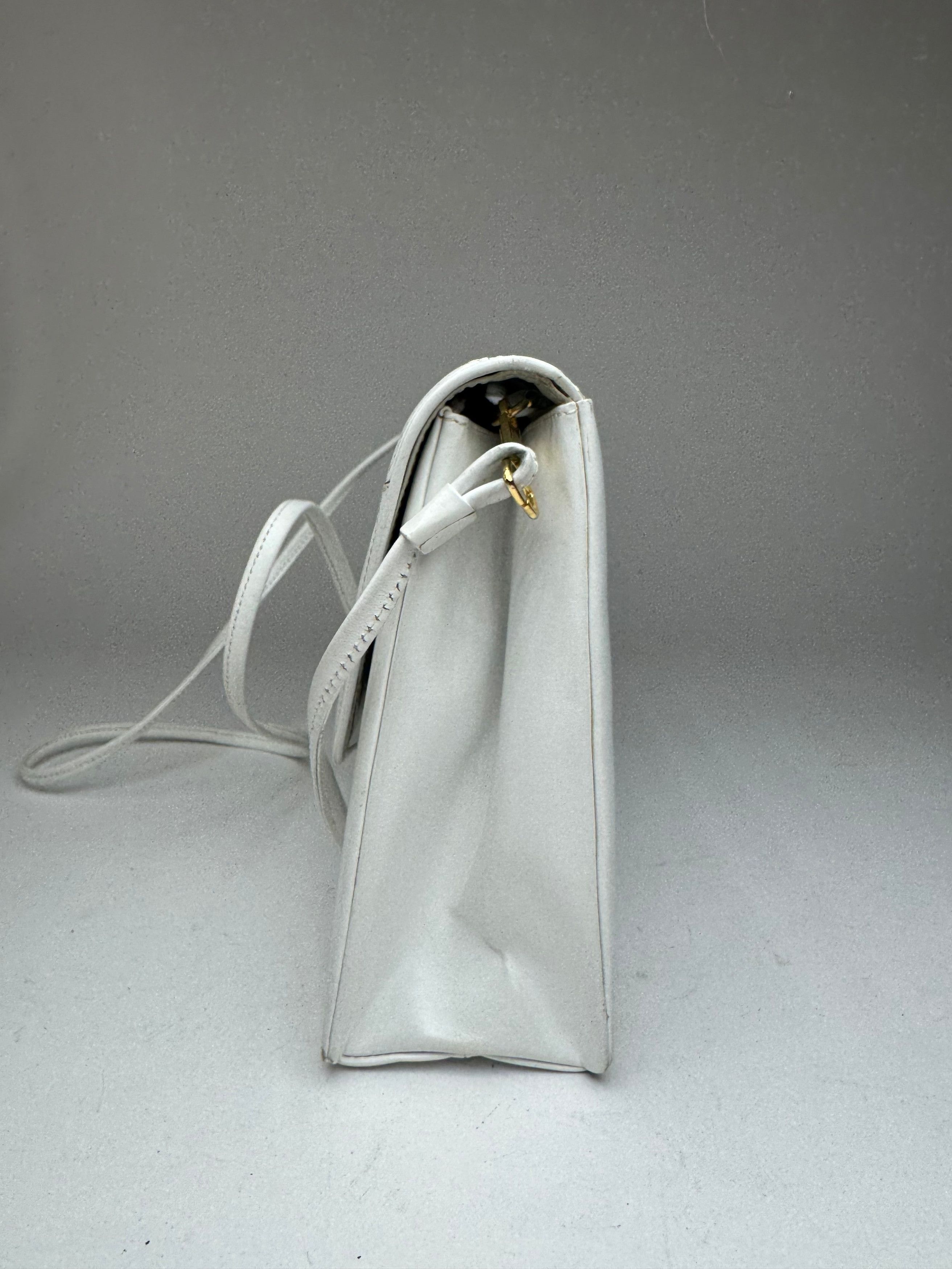 Givenchy Vintage 4G Leather Bag white Size ONE SIZE - 12 Thumbnail
