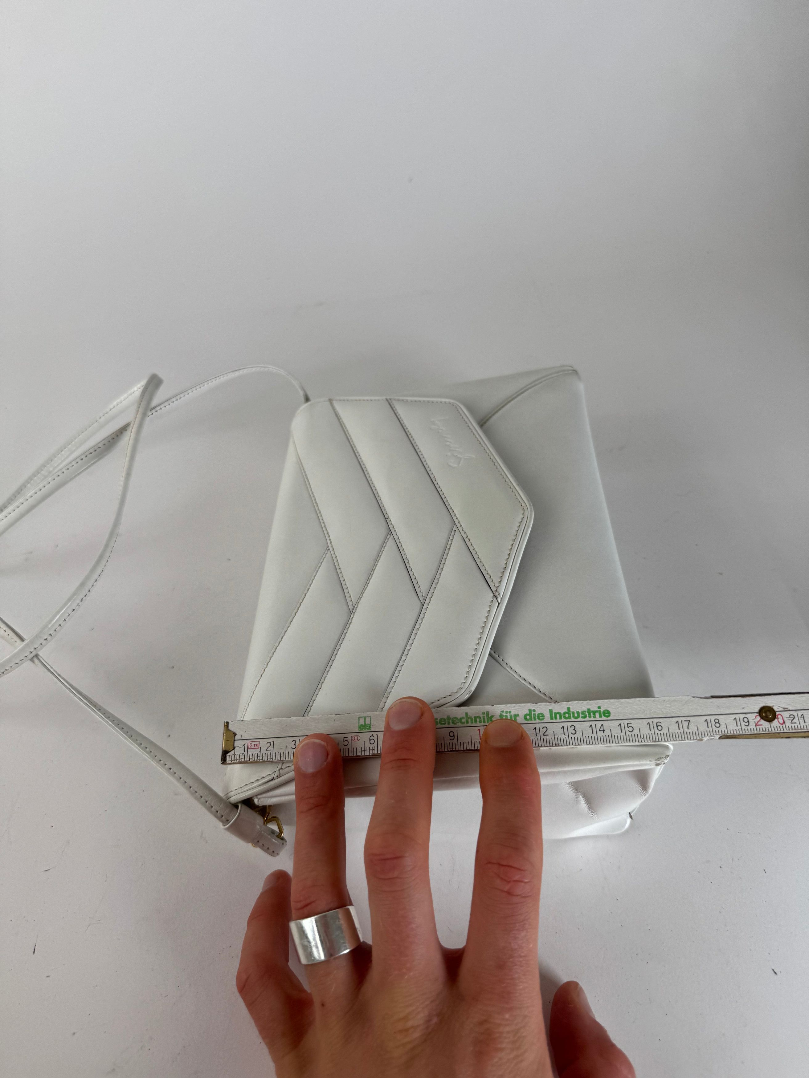 Givenchy Vintage 4G Leather Bag white Size ONE SIZE - 8 Thumbnail