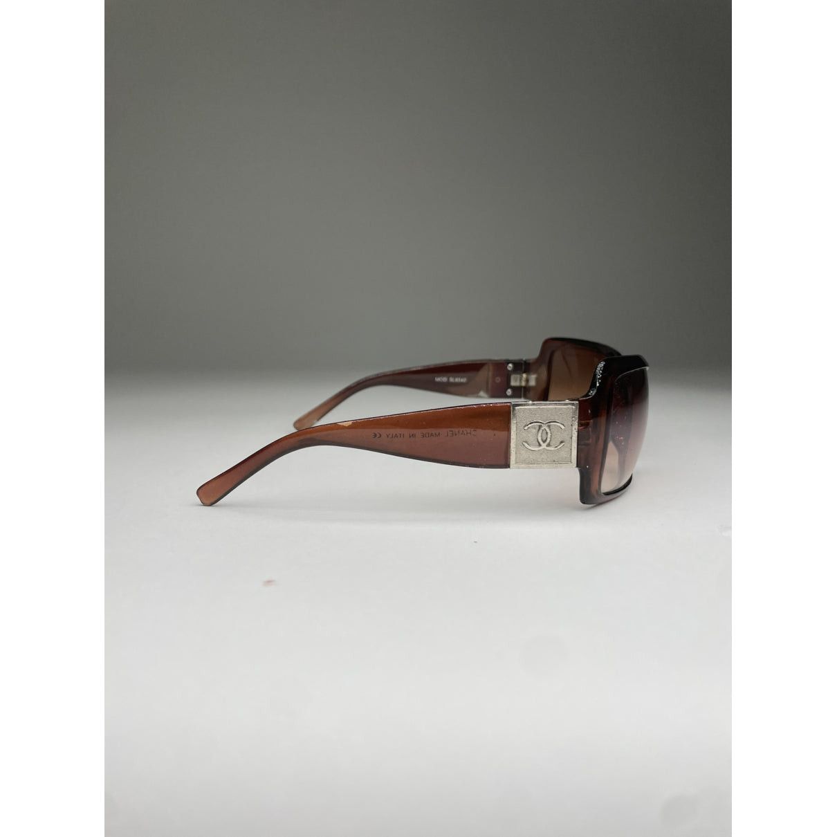 Chanel Brown Plastic Sunglasses Size ONE SIZE - 2 Thumbnail