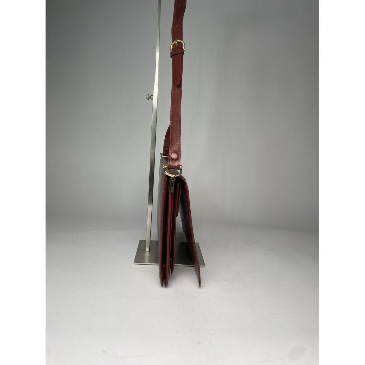 Cartier C Burgundy Leather Handbag Size ONE SIZE - 2 Thumbnail