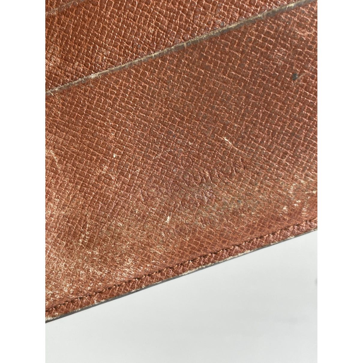 Louis Vuitton Brown Leather Purse Size ONE SIZE - 5 Thumbnail