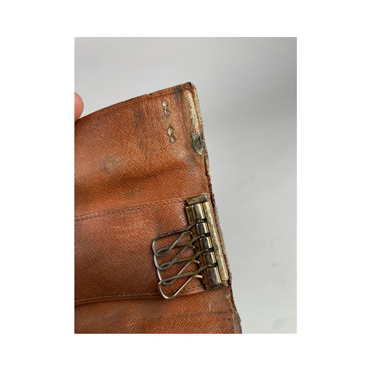 Louis Vuitton Lockme Brown Leather Purse Size ONE SIZE - 5 Thumbnail