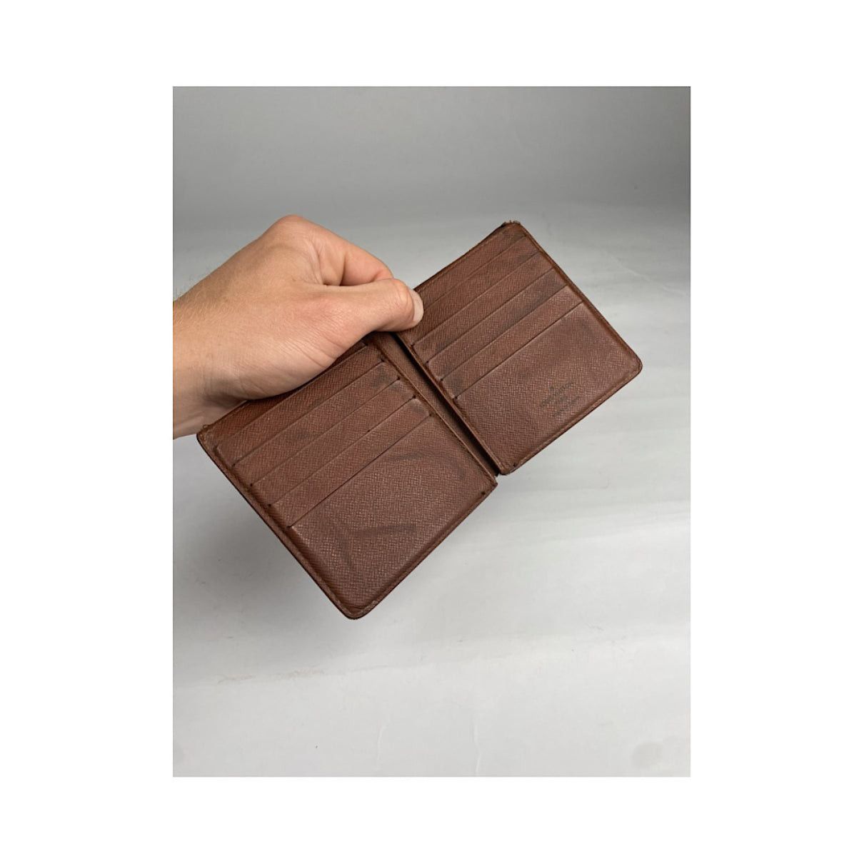 Louis Vuitton Brown Leather Purse Size ONE SIZE - 4 Thumbnail