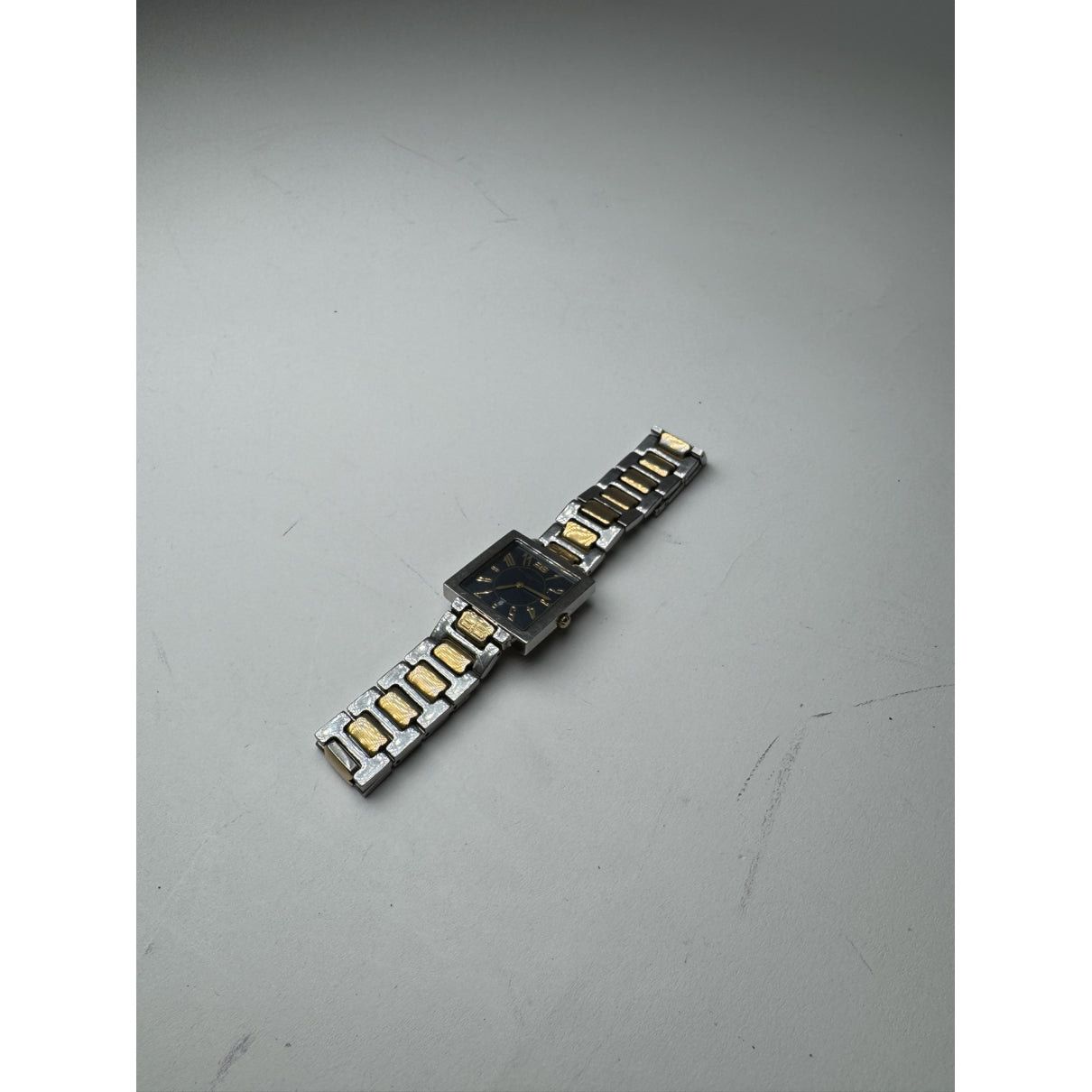 Balenciaga Gold Steel Watche Size ONE SIZE - 3 Thumbnail