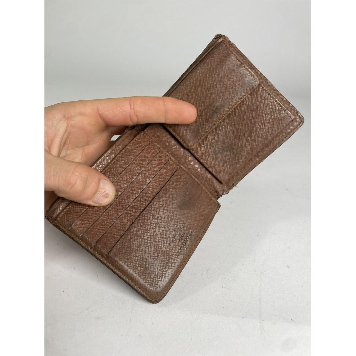 Louis Vuitton Brown Leather Purse Size ONE SIZE - 4 Thumbnail