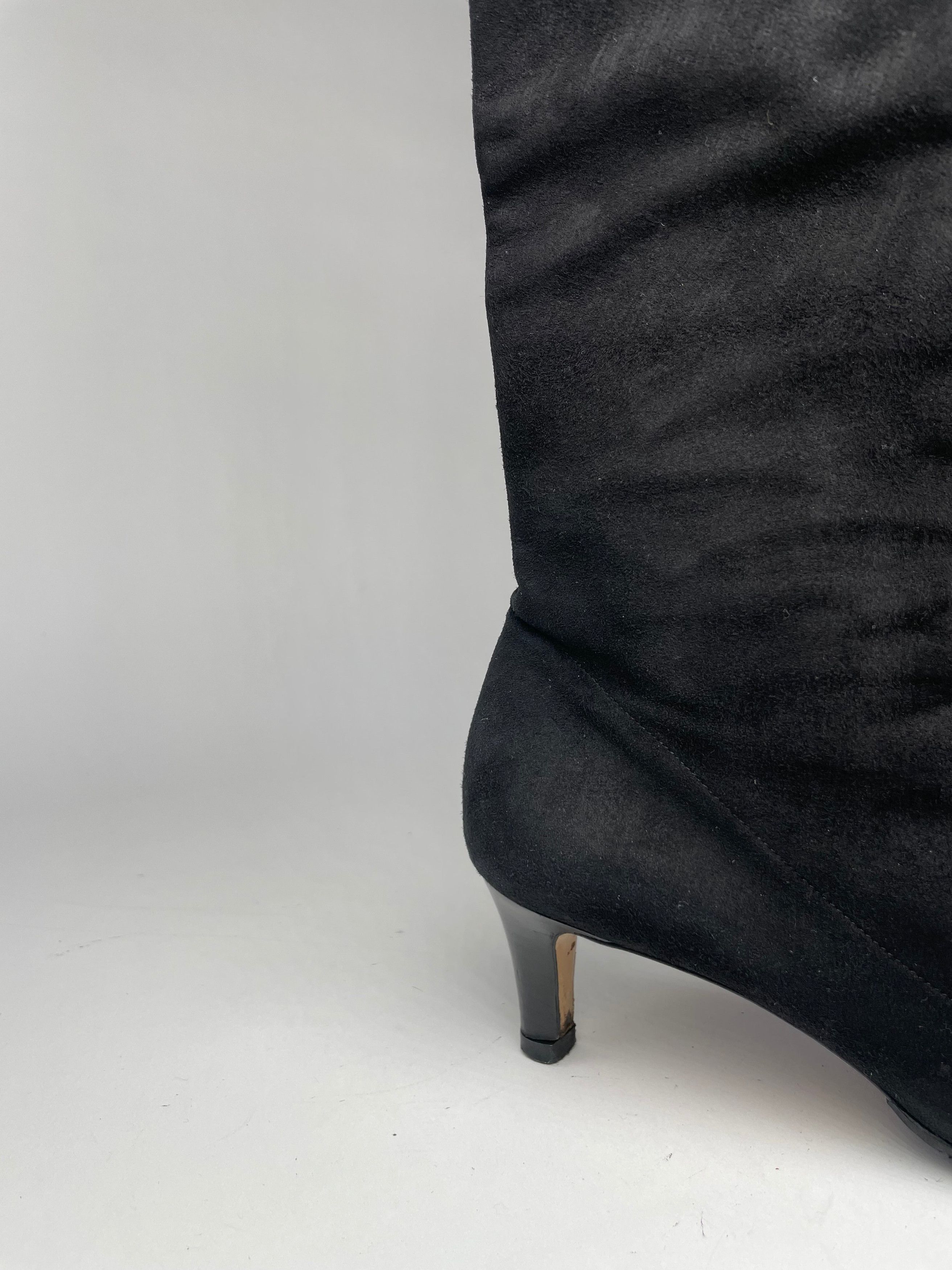 Gucci Vintage Suede Heeled Boots Black 37C Size US 6 / IT 36 - 7 Thumbnail