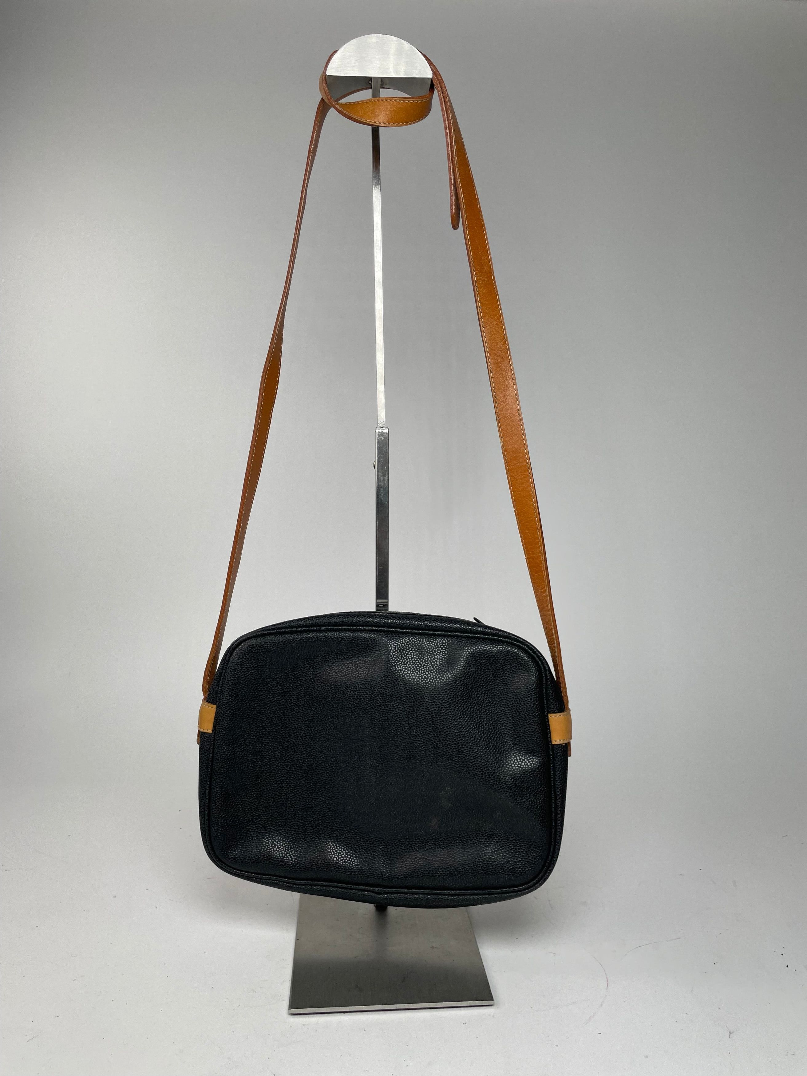 Courreges Vintage Paris Leather Crossbody Bag Black Brown Size ONE SIZE - 11 Thumbnail
