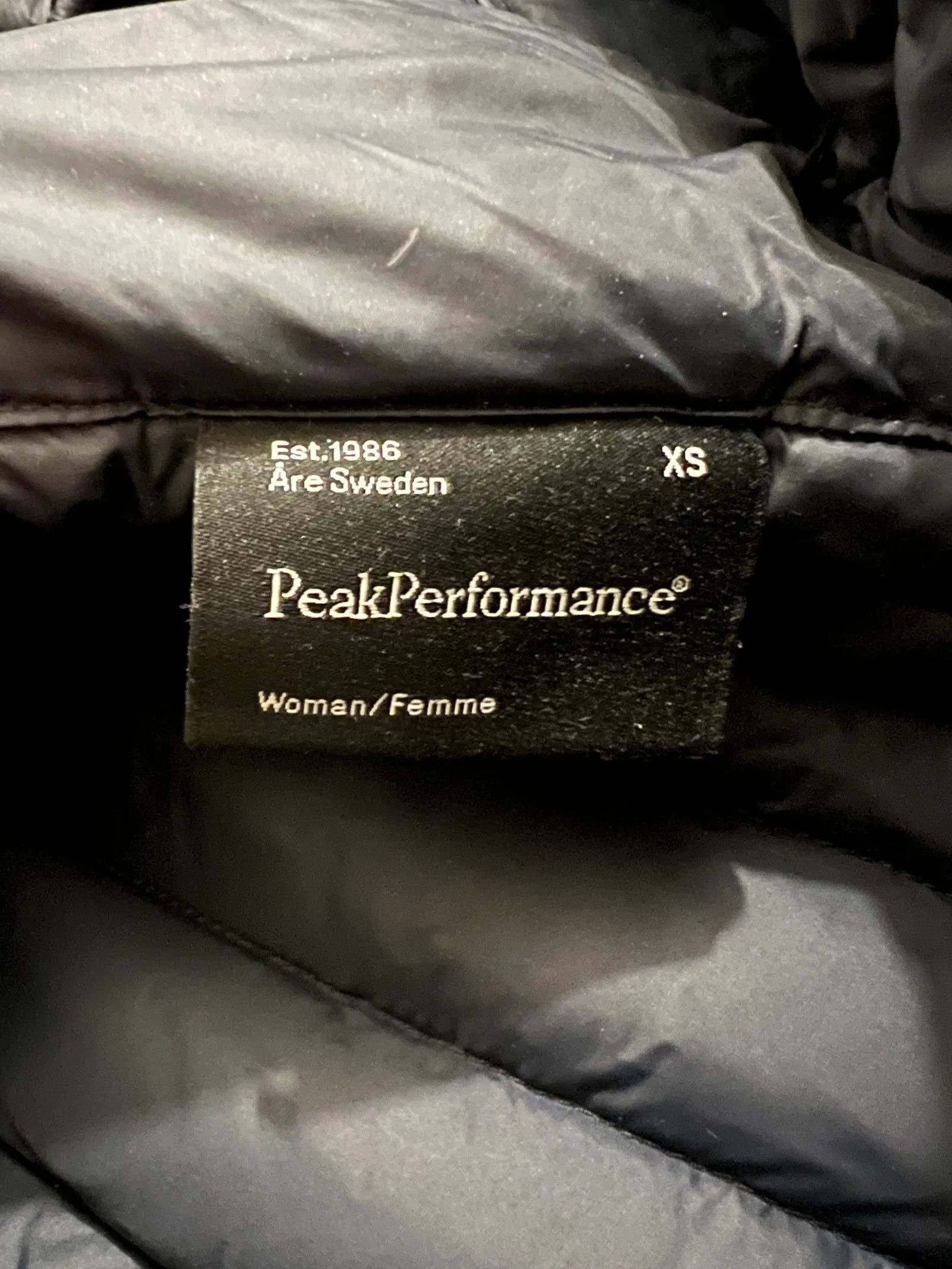 Peak Performance Peak Performance Frost Down Hood Down Jacket Size XS / US 0-2 / IT 36-38 - 3 Thumbnail