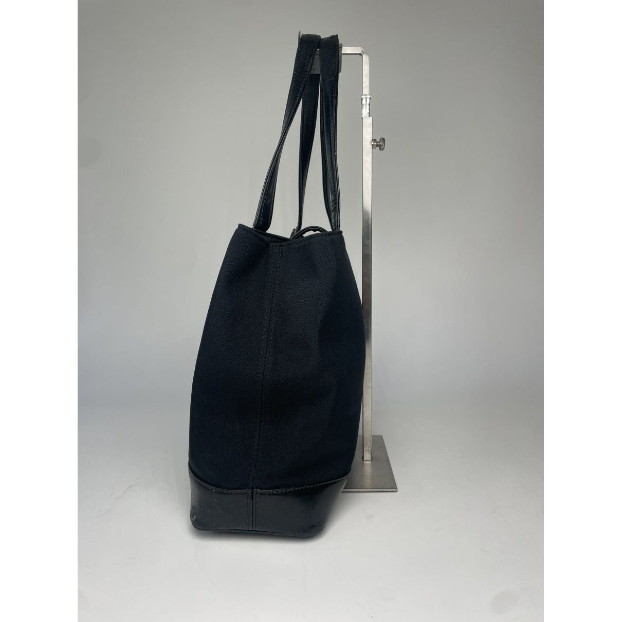 Yves Saint Laurent Black Leather Handbag Size ONE SIZE - 4 Thumbnail