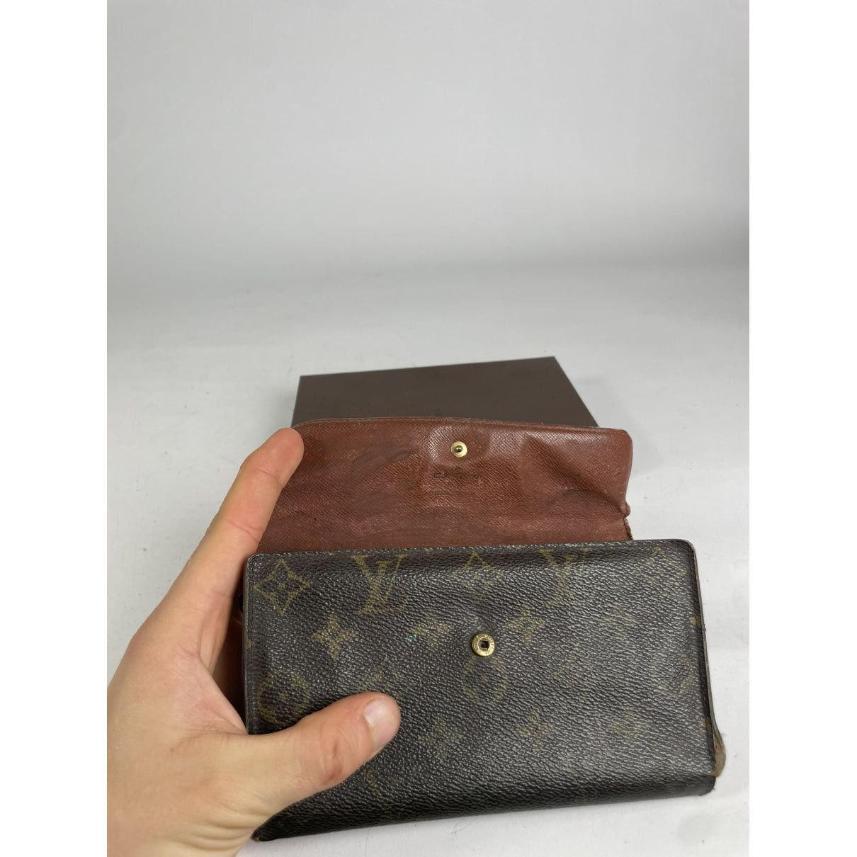 Louis Vuitton Alexandra Brown Leather Wallet Size ONE SIZE - 3 Thumbnail