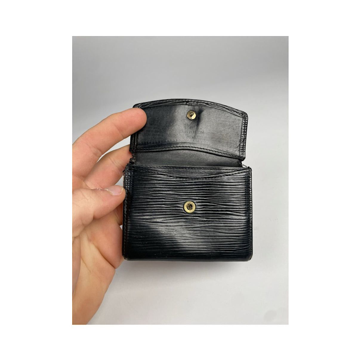 Louis Vuitton Daily Black Leather Purse Size ONE SIZE - 3 Thumbnail