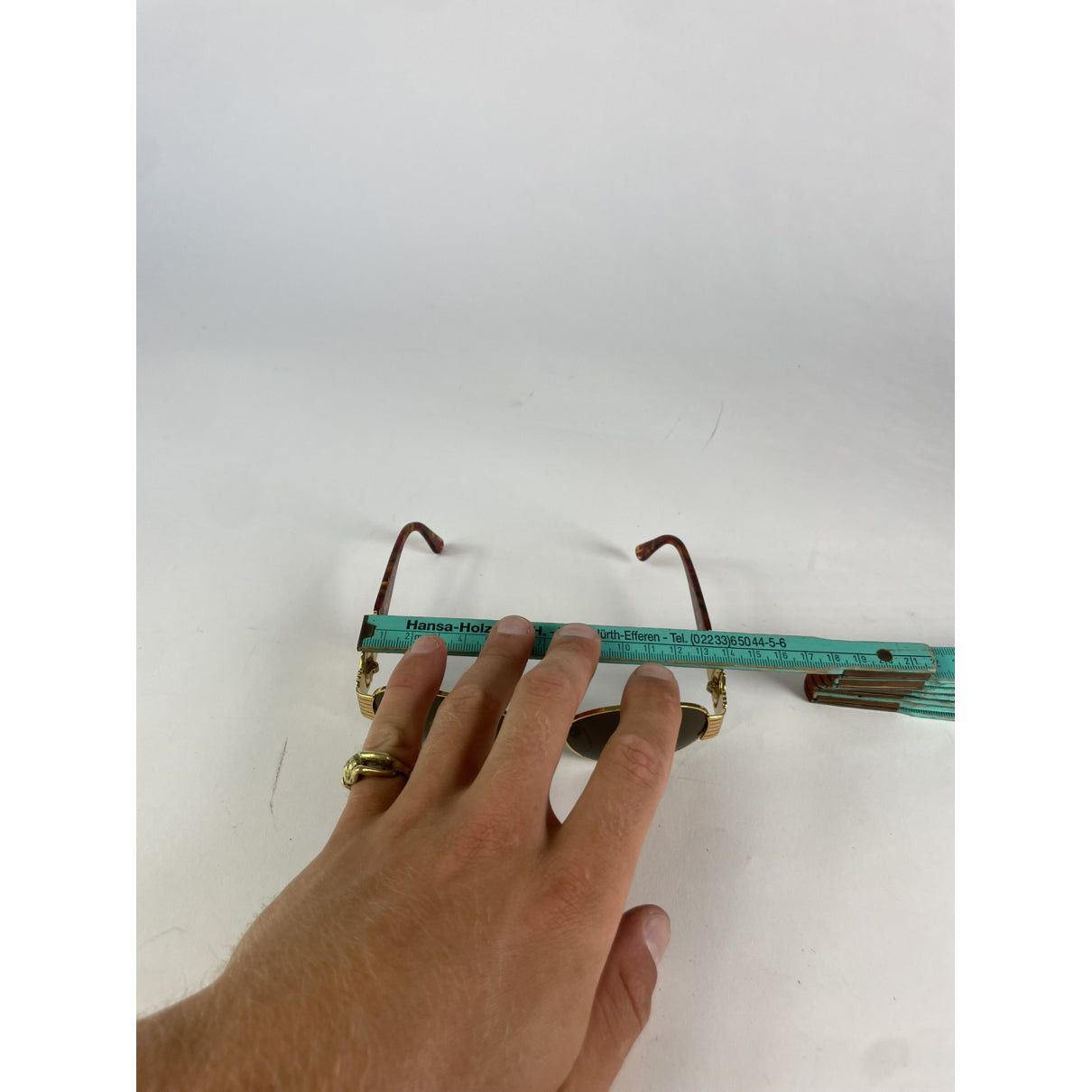 Fendi Gold Metal Sunglasses Size ONE SIZE - 5 Thumbnail