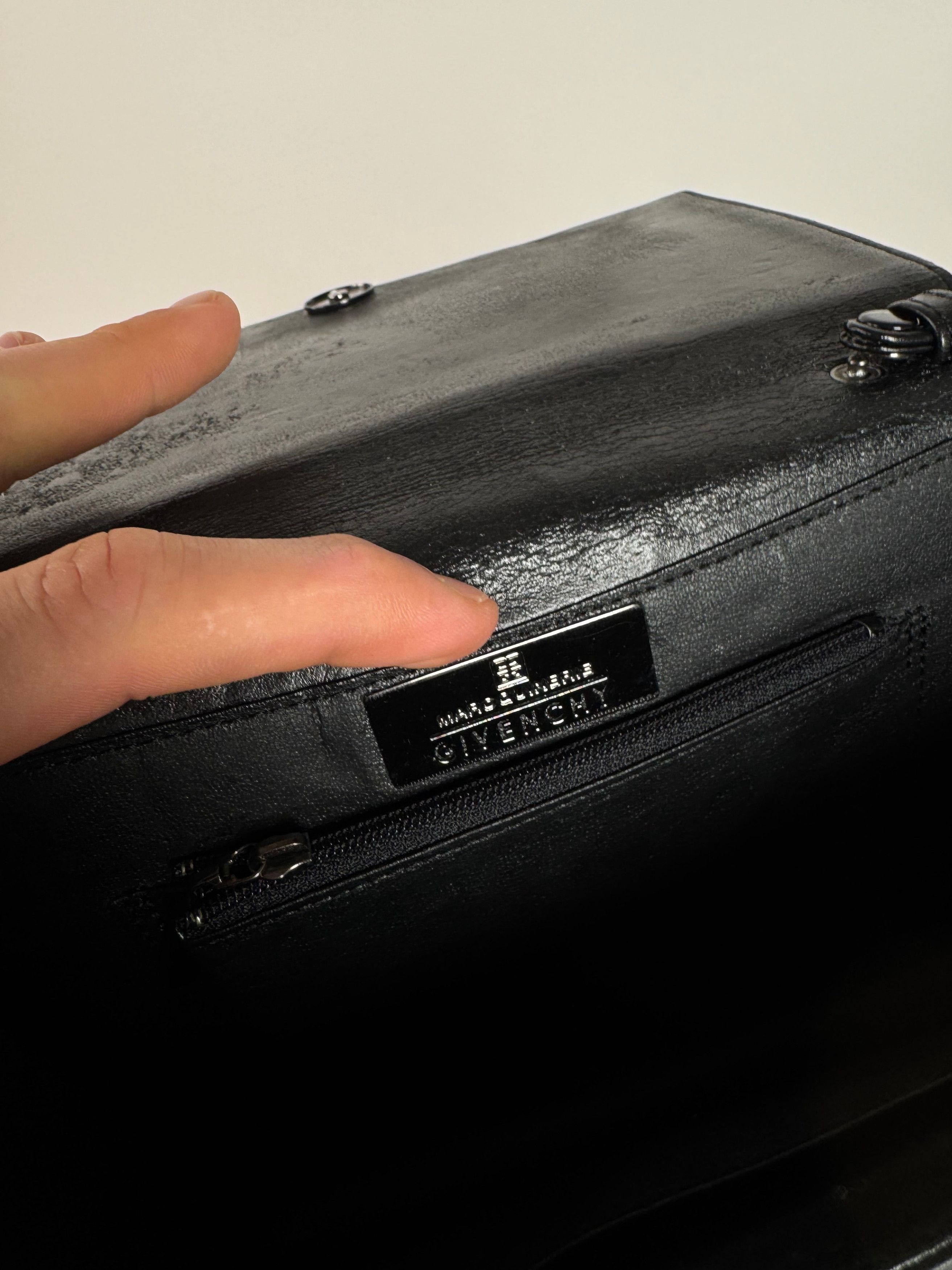Givenchy Vintage Whip Leather Bag Black Size ONE SIZE - 12 Thumbnail