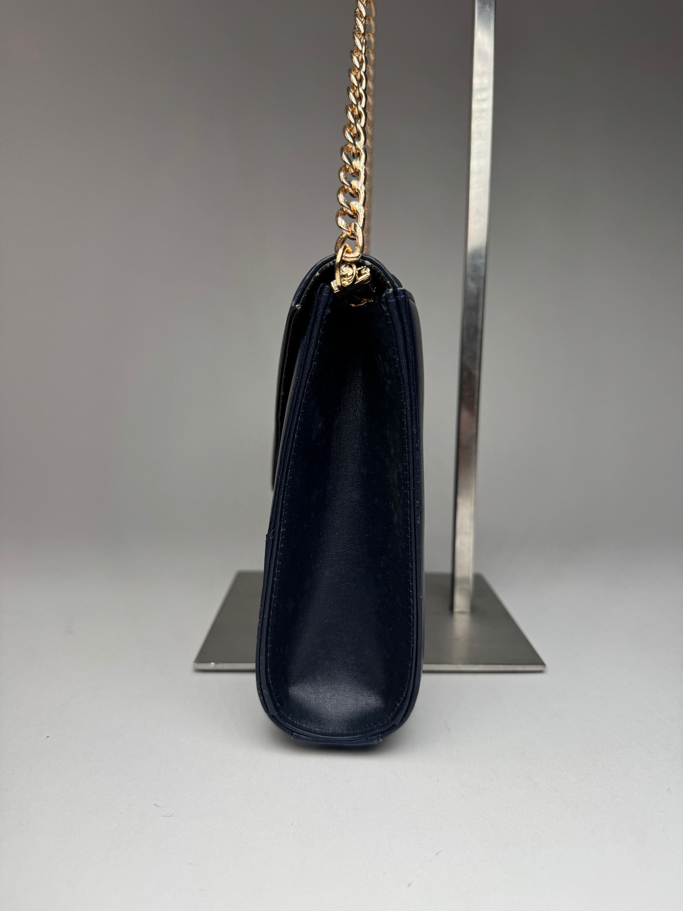 Givenchy Vintage 4G Leather Bag Navy Size ONE SIZE - 4 Thumbnail