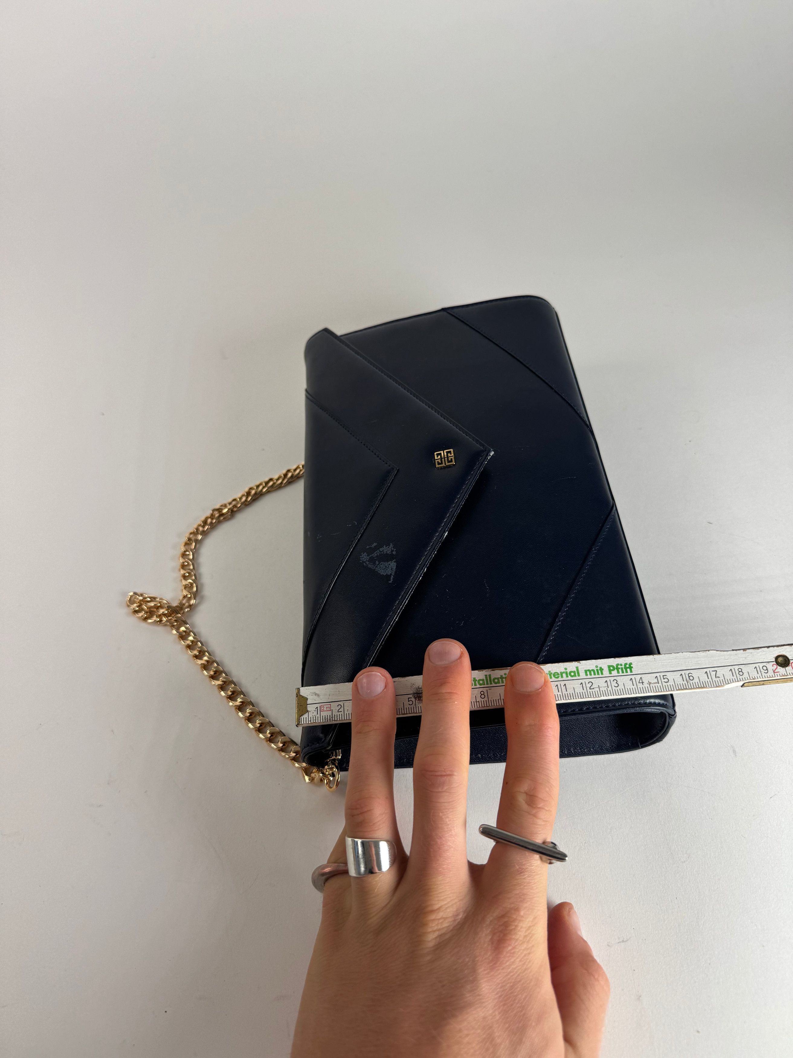 Givenchy Vintage 4G Leather Bag Navy Size ONE SIZE - 13 Thumbnail