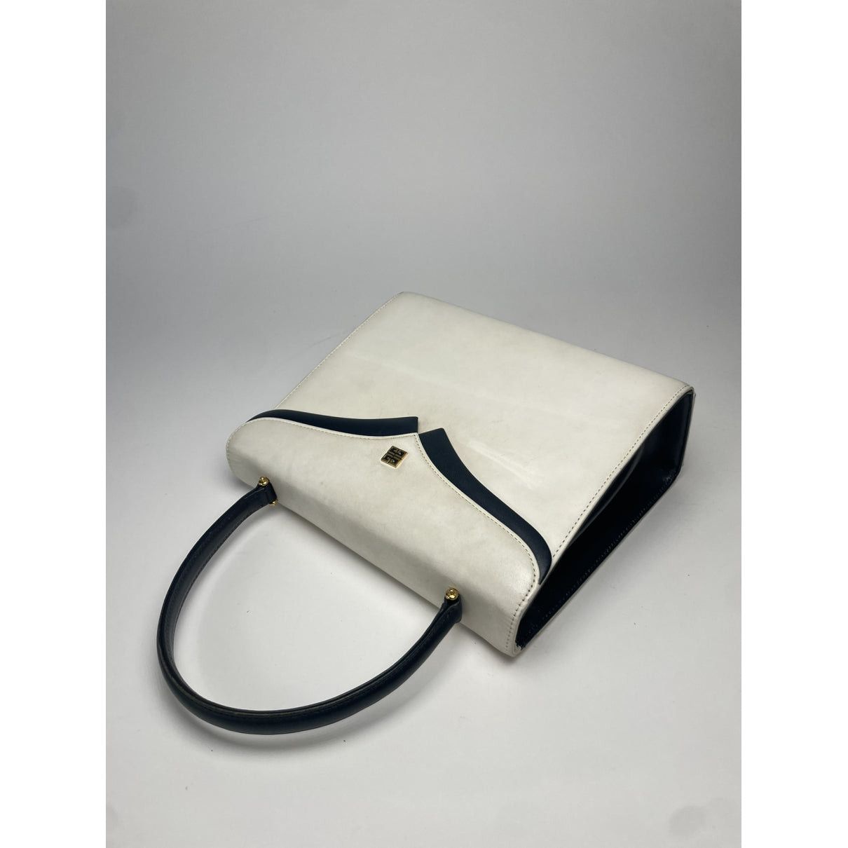Givenchy 4G White Leather Handbag Size ONE SIZE - 5 Thumbnail