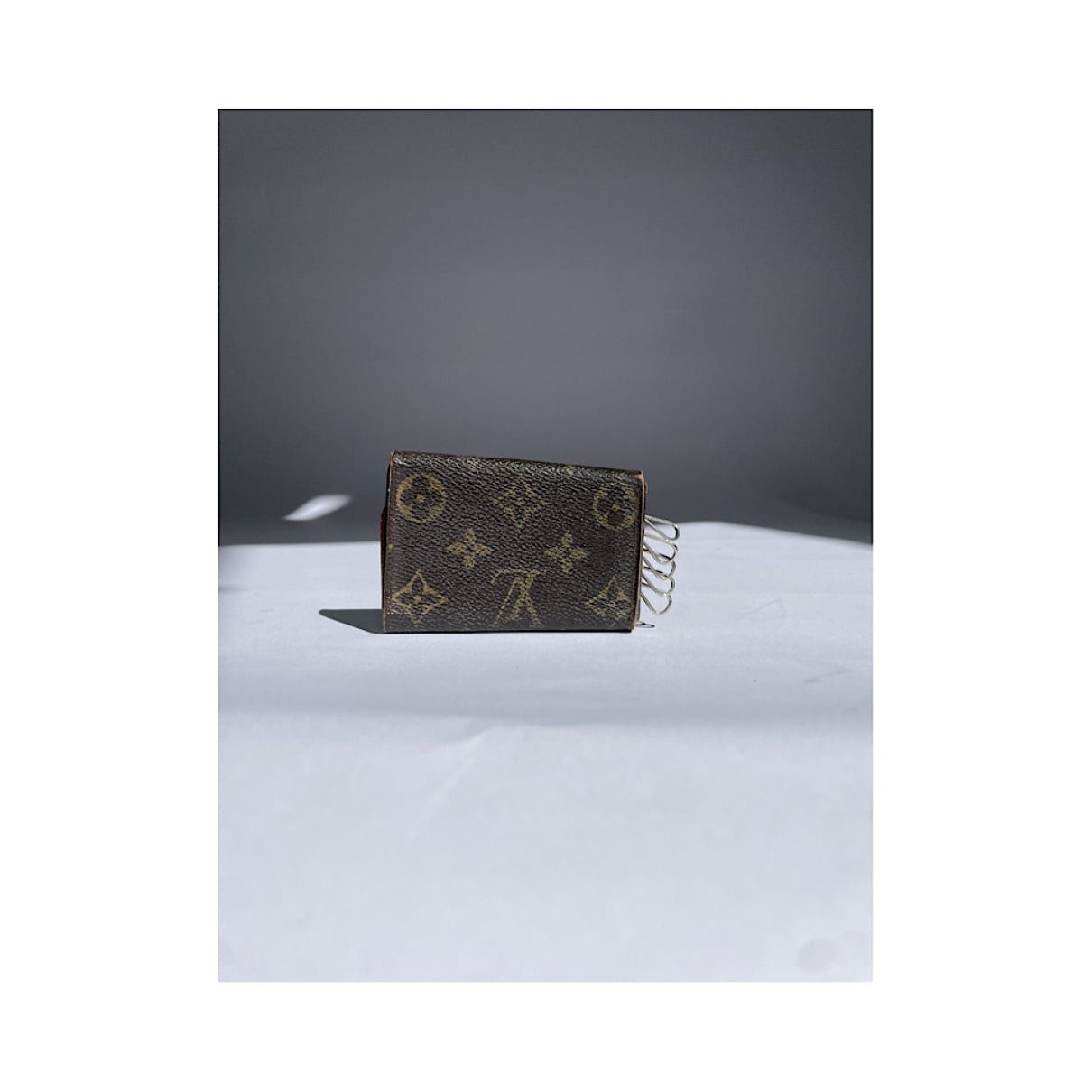 Louis Vuitton Lockme Brown Leather Purse Size ONE SIZE - 2 Thumbnail