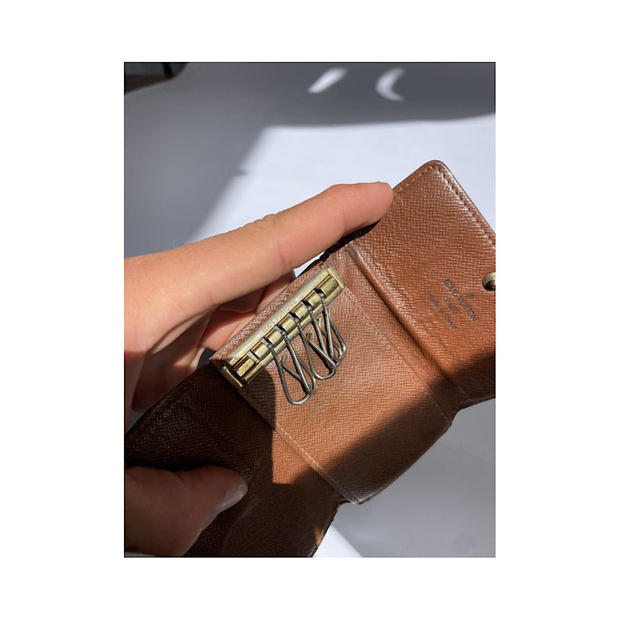 Louis Vuitton Lockme Brown Leather Purse Size ONE SIZE - 5 Thumbnail