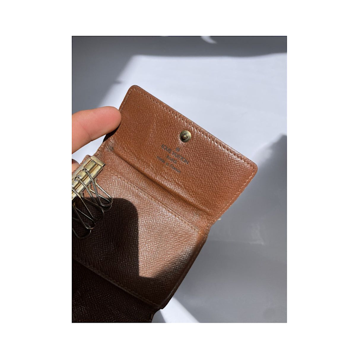 Louis Vuitton Lockme Brown Leather Purse Size ONE SIZE - 4 Thumbnail