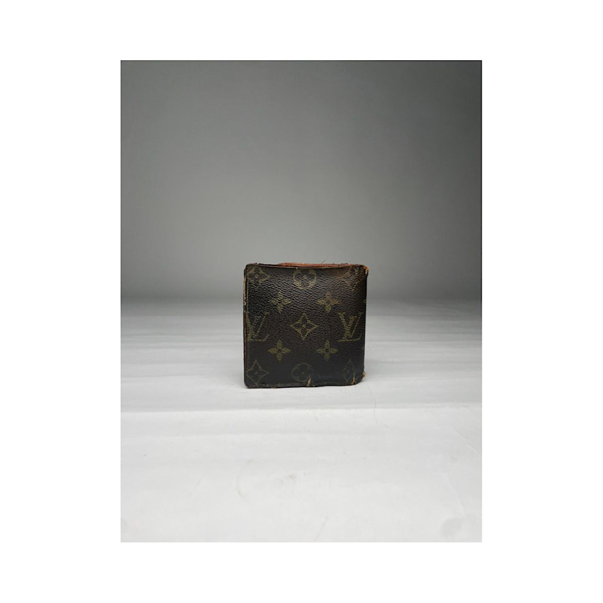Louis Vuitton Brown Leather Purse Size ONE SIZE - 3 Thumbnail