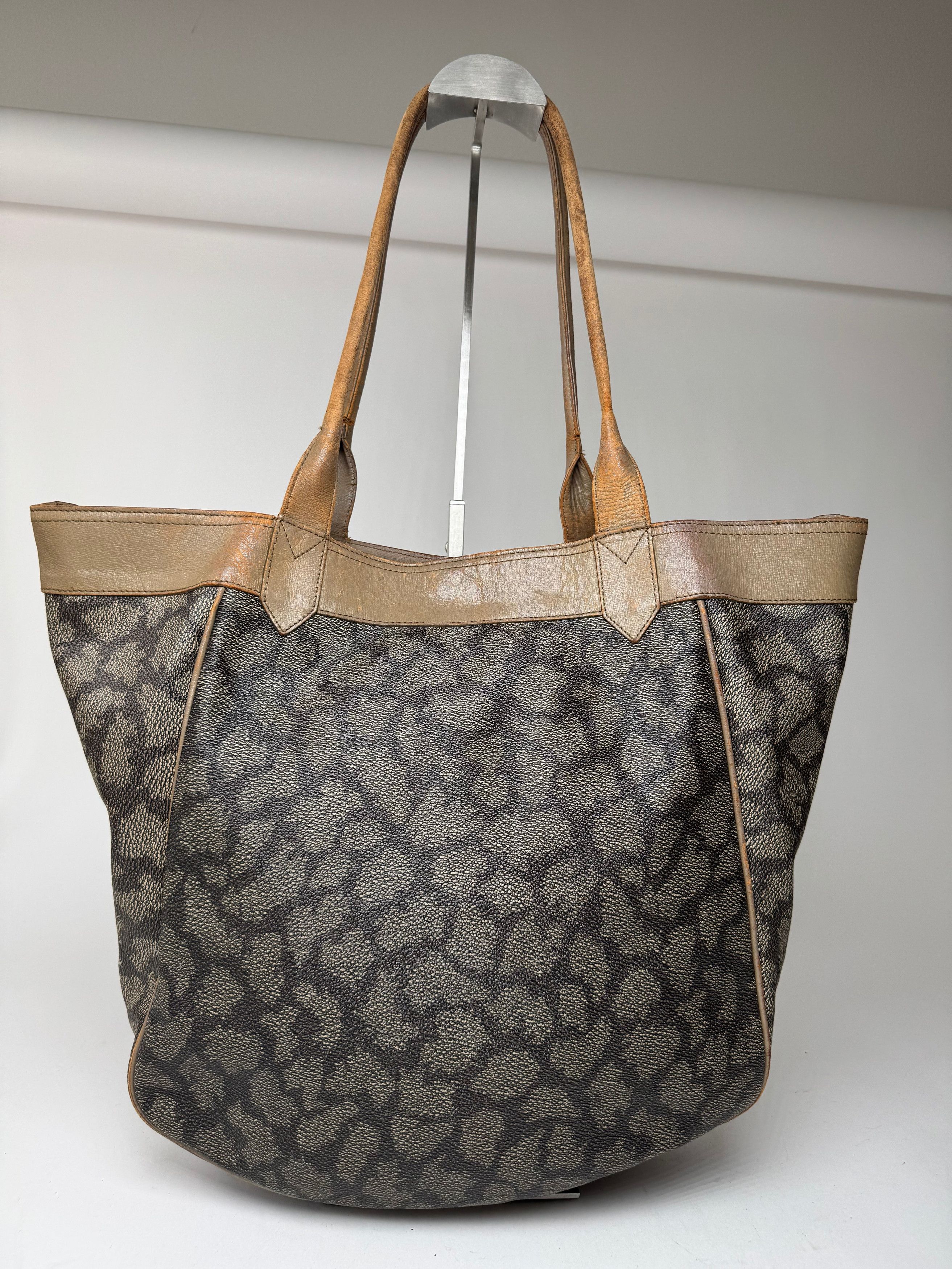 Other Vintage Yves Saint Laurent Monogram Leather Shopper grey/bla Size ONE SIZE - 2 Thumbnail