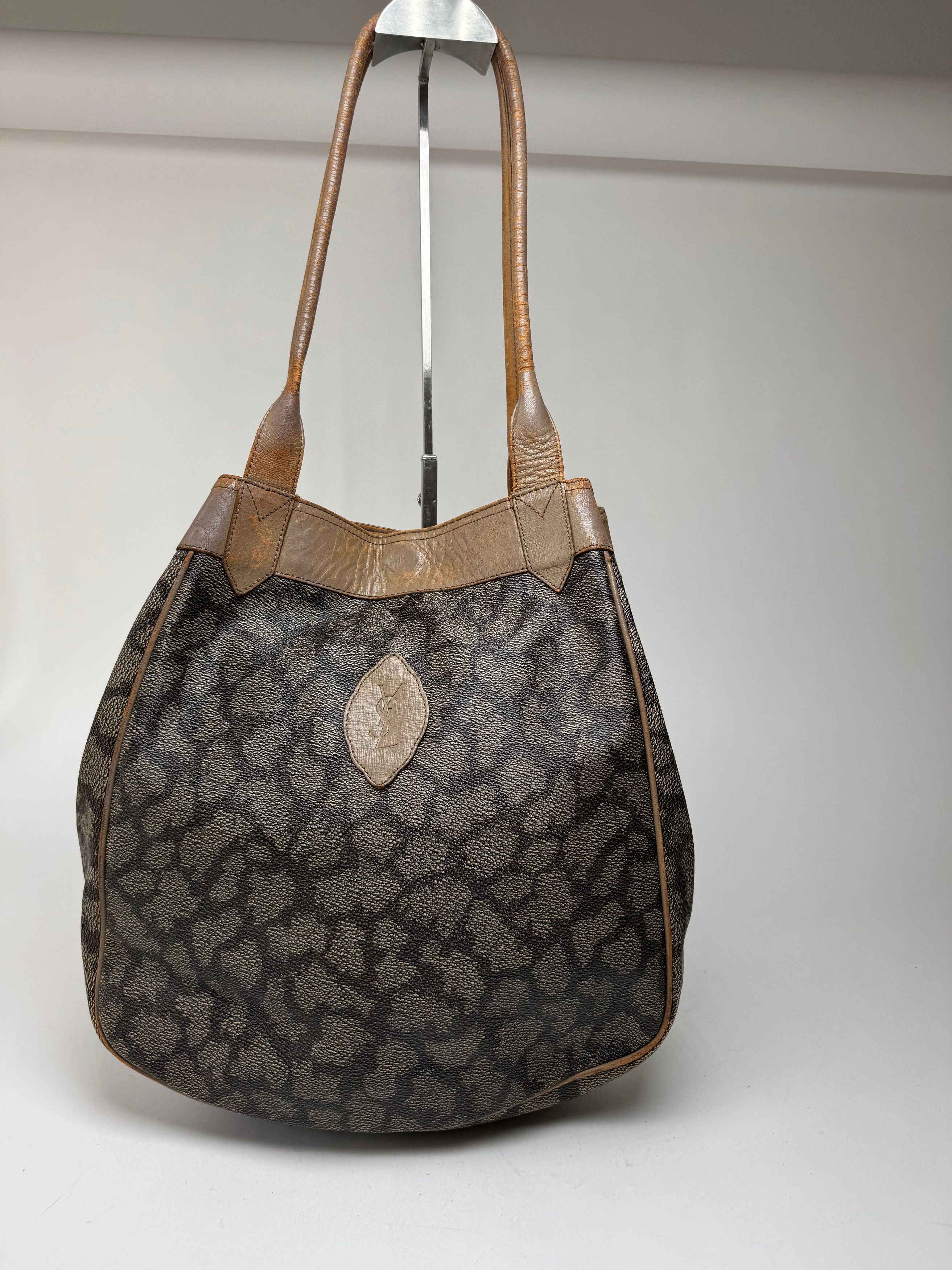 Other Vintage Yves Saint Laurent Monogram Leather Shopper grey/bla Size ONE SIZE - 13 Thumbnail