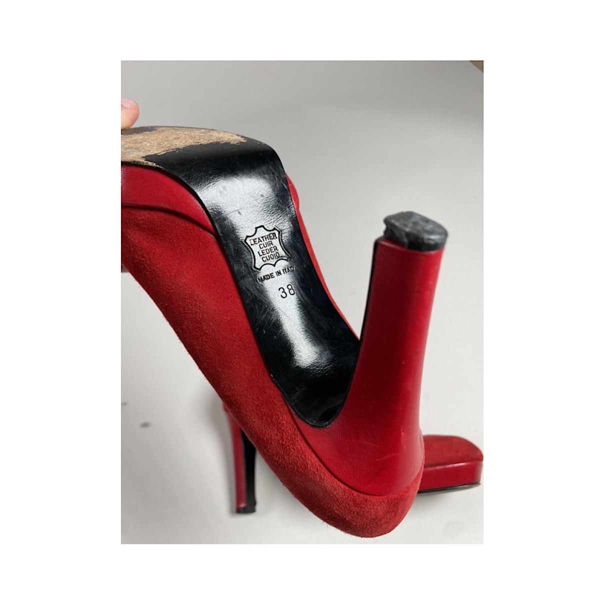 Fendi Red Suede Heel Size US 7 / IT 37 - 2 Thumbnail