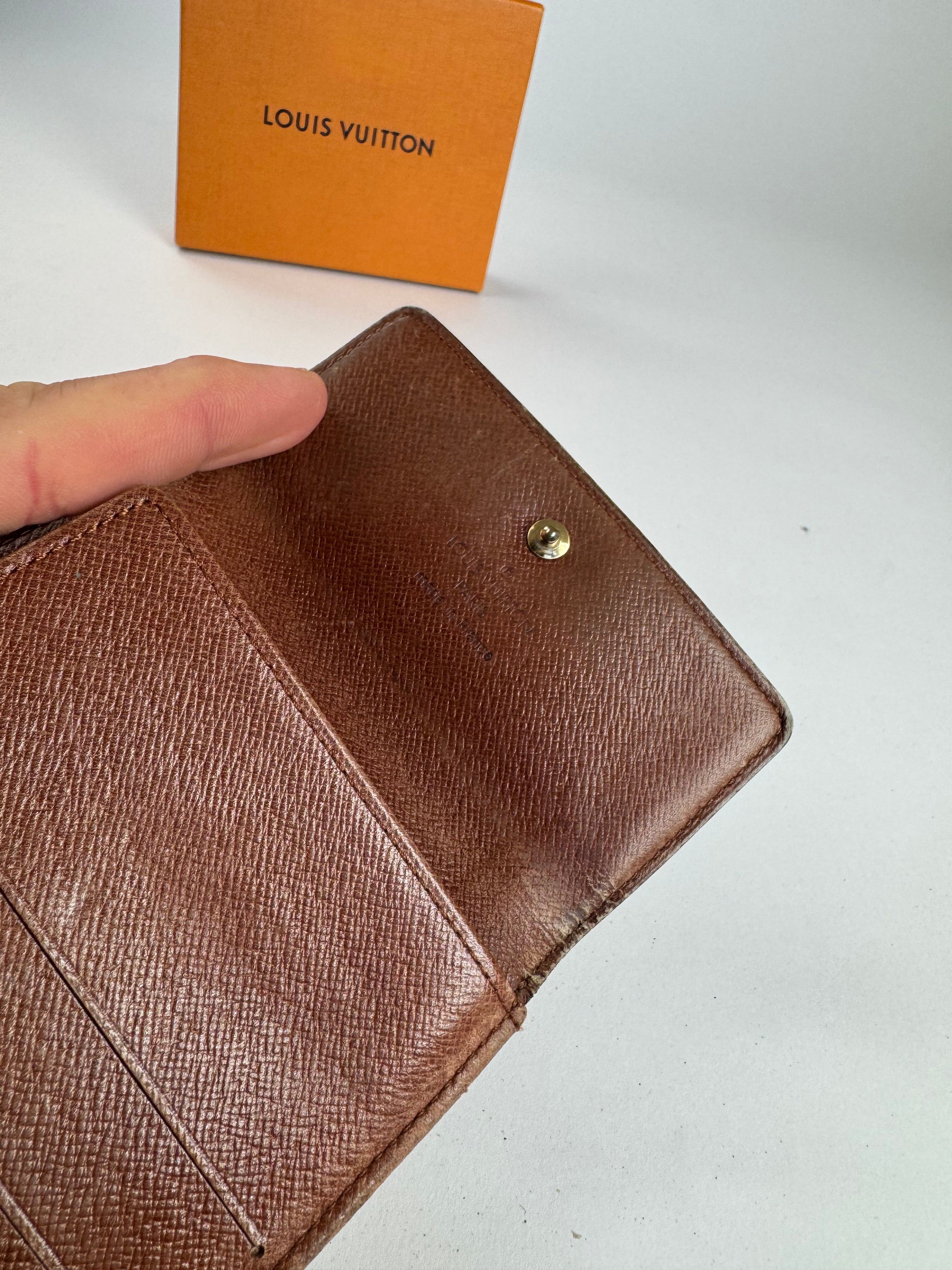 Louis Vuitton Vintage Monogram Dauphine monogram leather wallet Size ONE SIZE - 9 Thumbnail