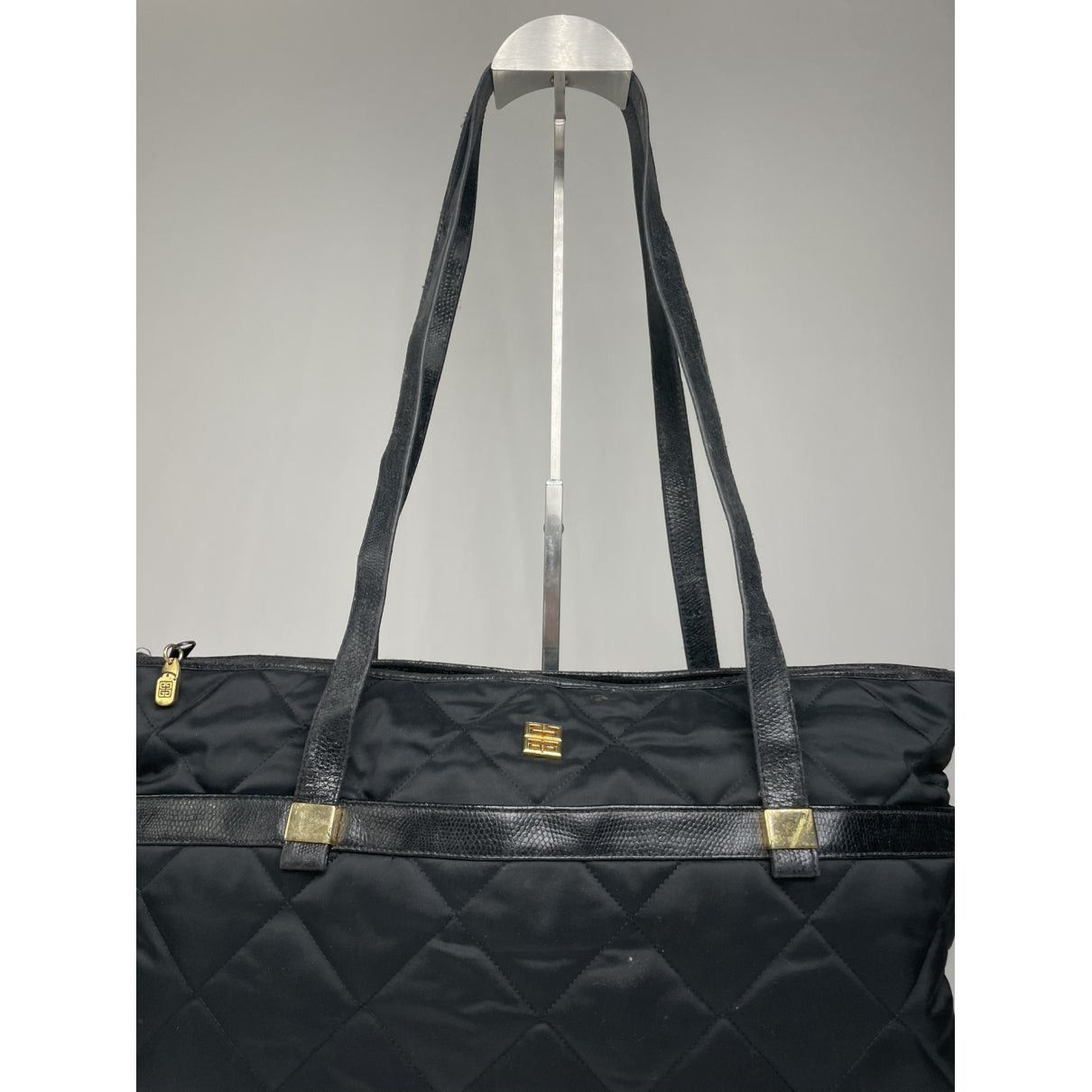 Givenchy 4G Black Leather Handbag Size ONE SIZE - 3 Thumbnail