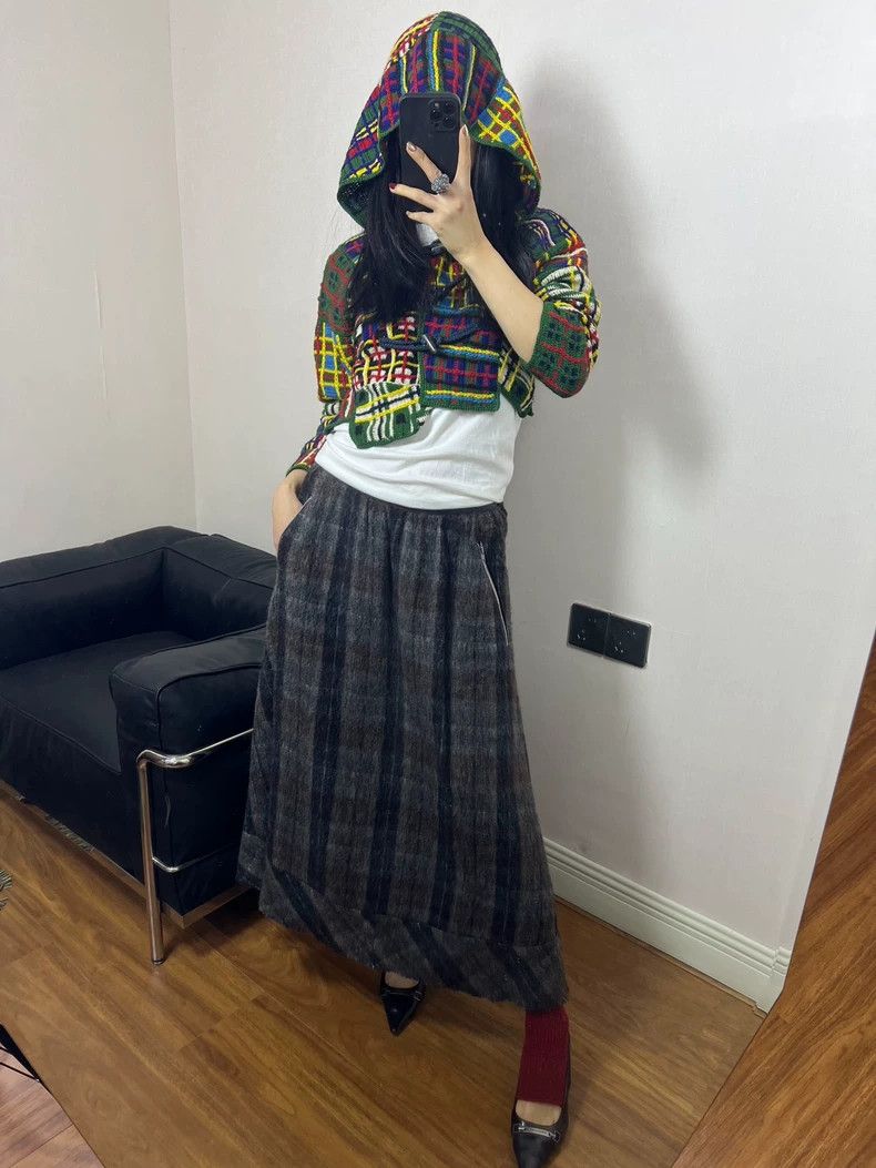 Comme des Garcons Comme des Garcons Plaid A-Line Skirt - dmc Size US 30 / EU 46 - 7 Thumbnail
