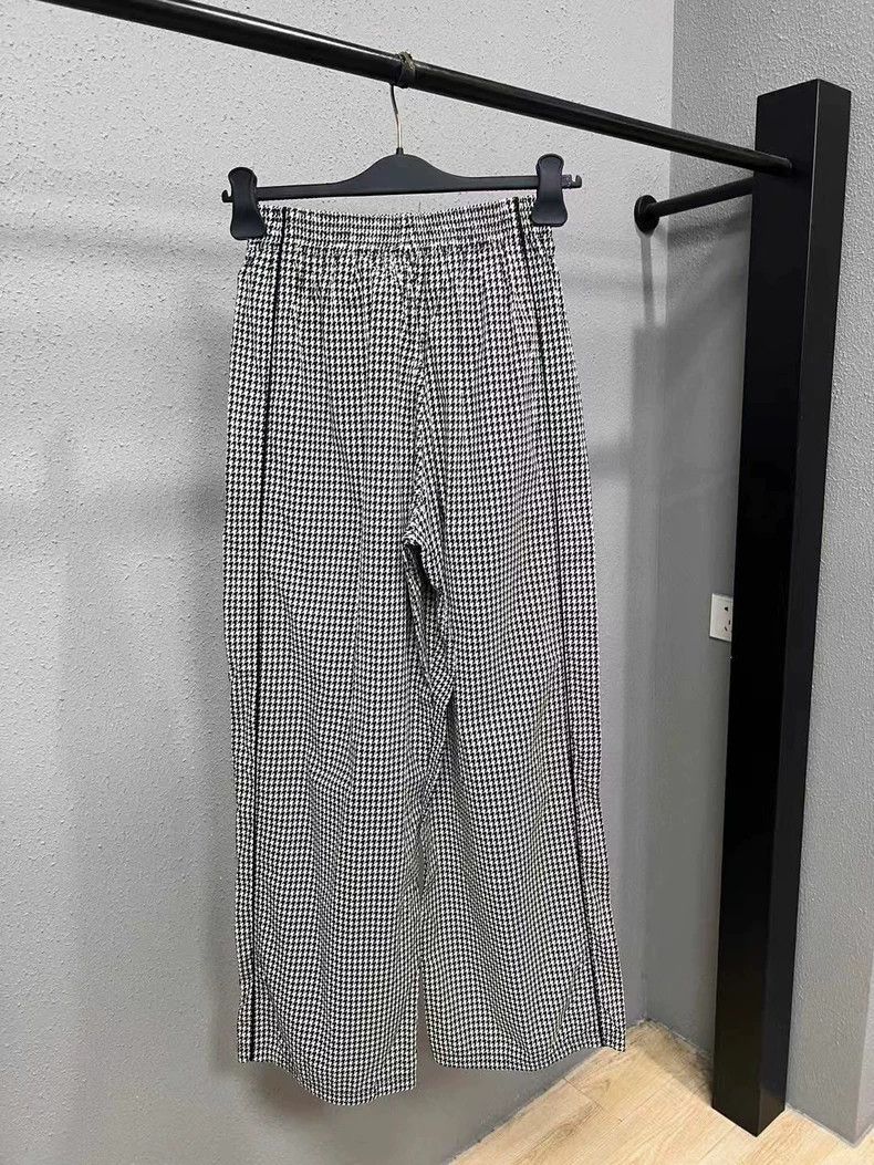 Balenciaga Balenciaga Houndstooth Sweatpants - dmc Size US 28 / EU 44 - 2 Thumbnail
