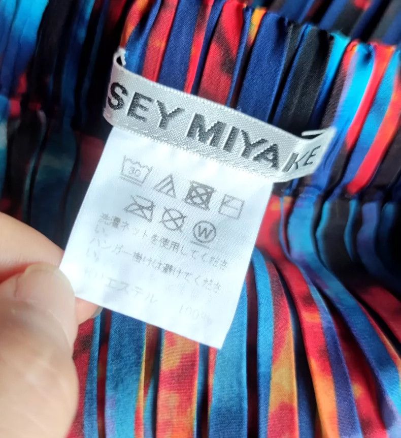 Issey Miyake Issey Miyake Pleated Multi-Color Culottes - dmc Size US 30 / EU 46 - 7 Thumbnail