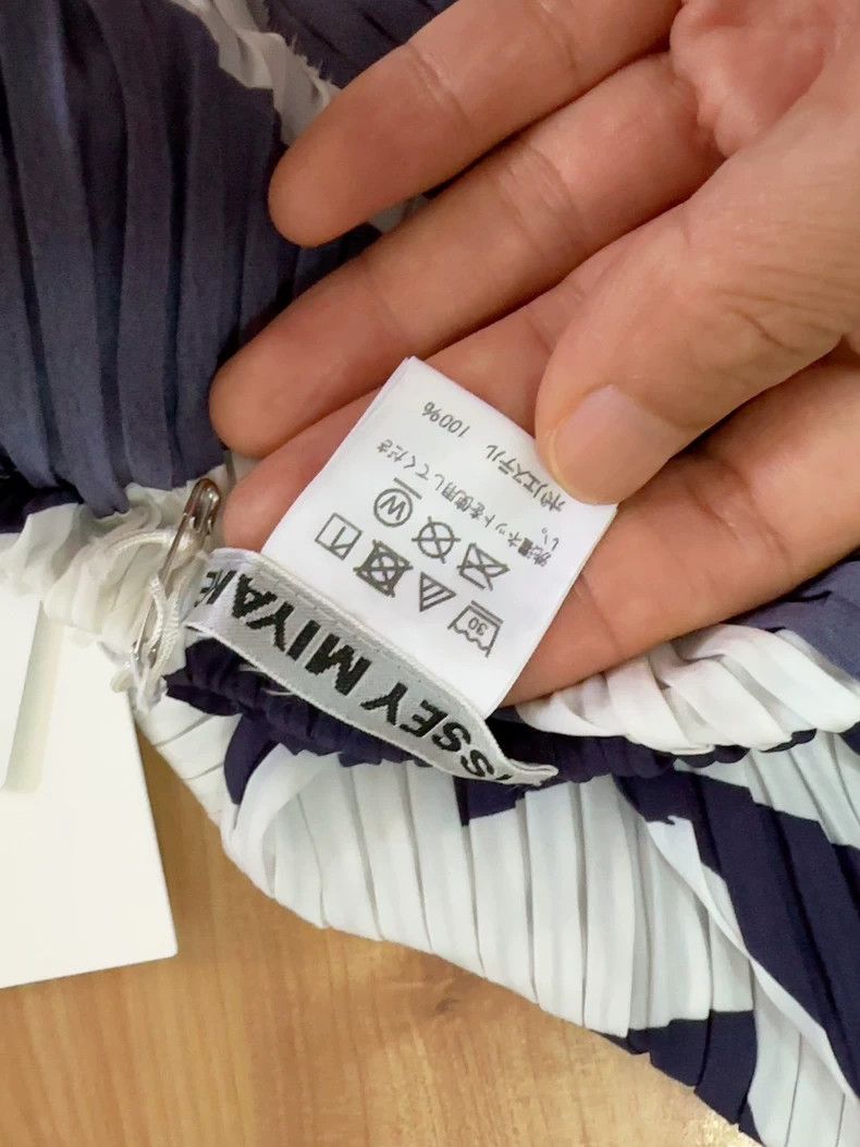 Issey Miyake Issey Miyake Main Line Skirt - dmc Size US 30 / EU 46 - 3 Thumbnail