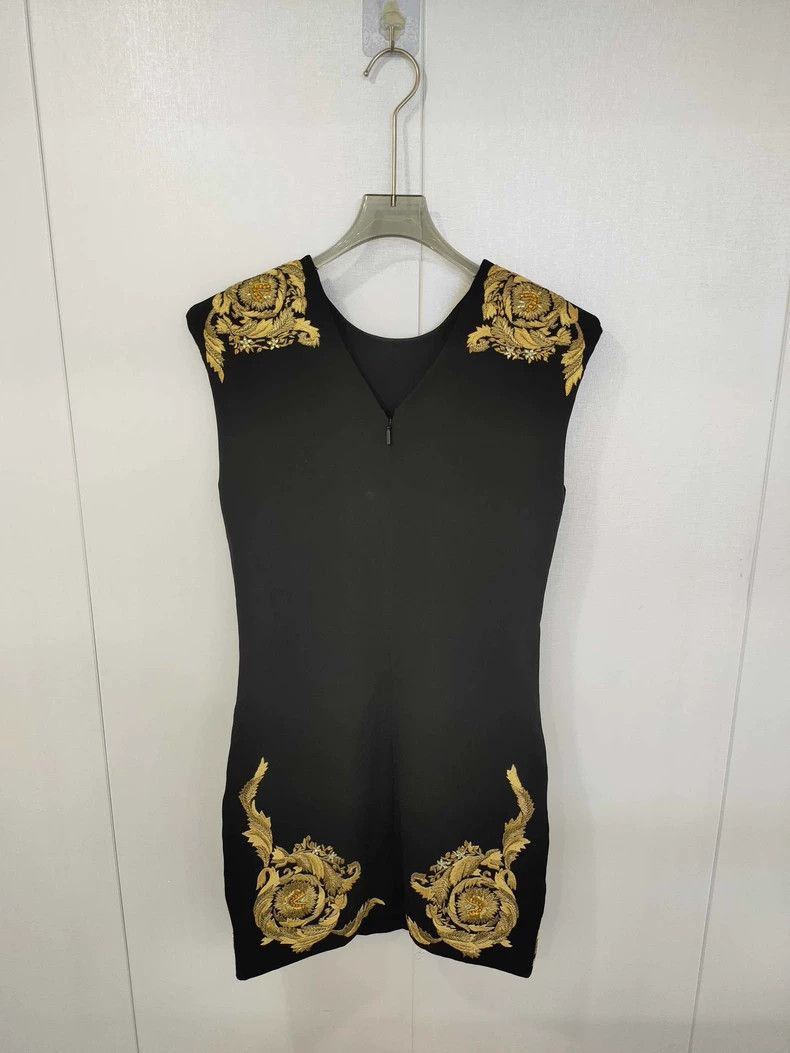 Versace Versace Black Sleeveless Embroidered Dress - dmc Size US 38 / EU 54 - 2 Thumbnail