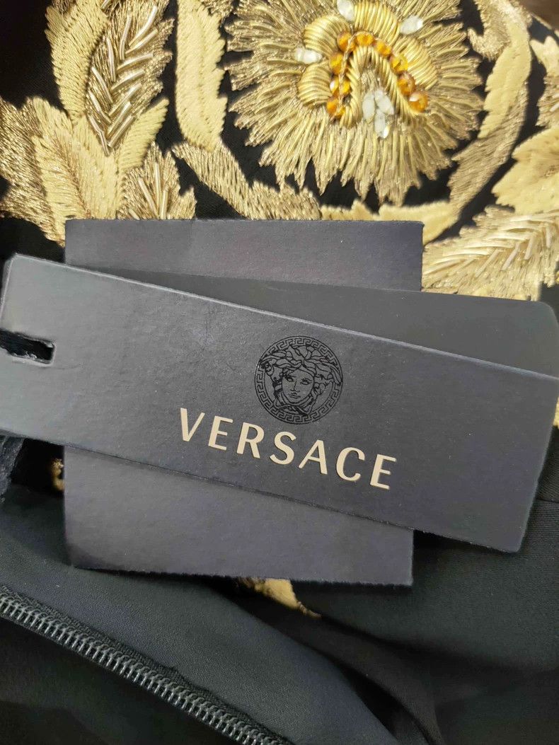 Versace Versace Black Sleeveless Embroidered Dress - dmc Size US 38 / EU 54 - 4 Thumbnail