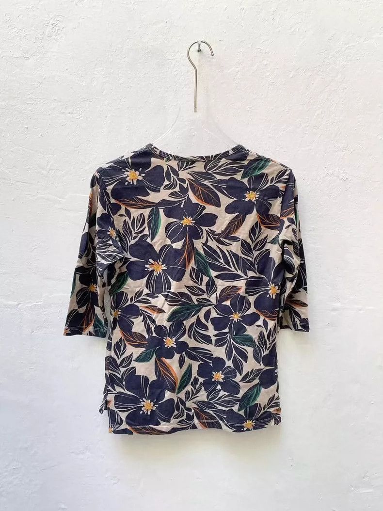 Vivienne Westwood Vivienne Westwood Floral 3/4 Sleeve T-Shirt - dmc Size US M / EU 48-50 / 2 - 6 Thumbnail