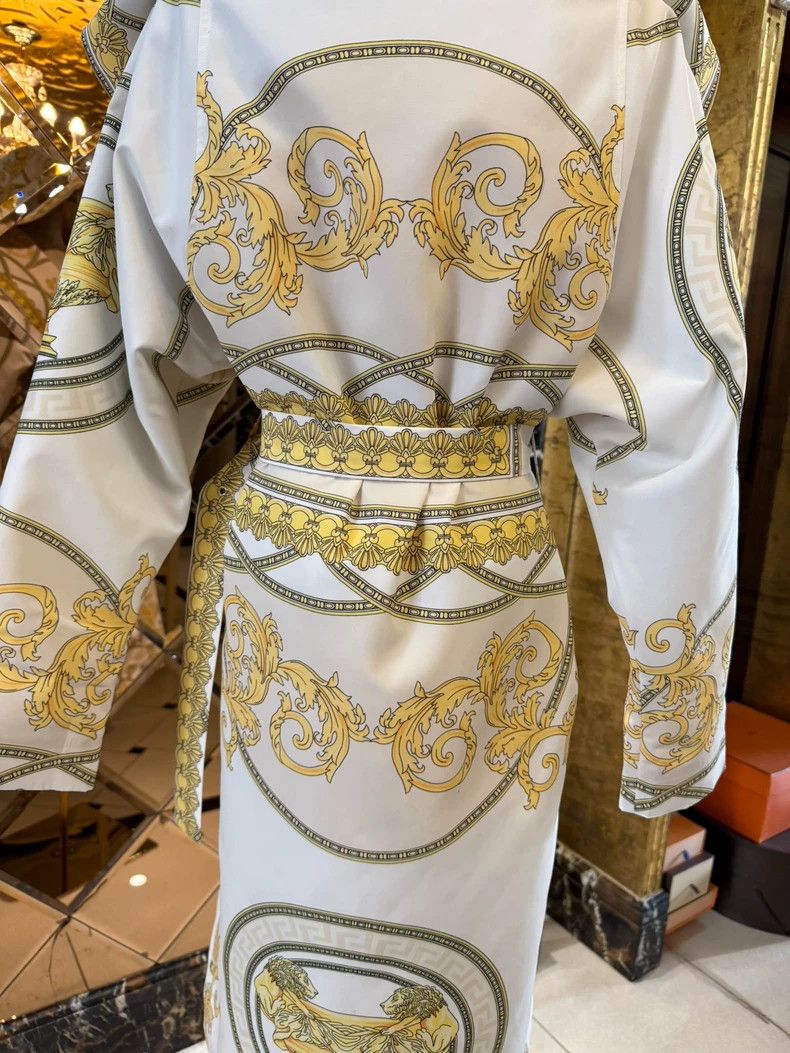 Versace Versace Baroque Medusa Silk Coat - dmc Size US M / EU 48-50 / 2 - 8 Thumbnail