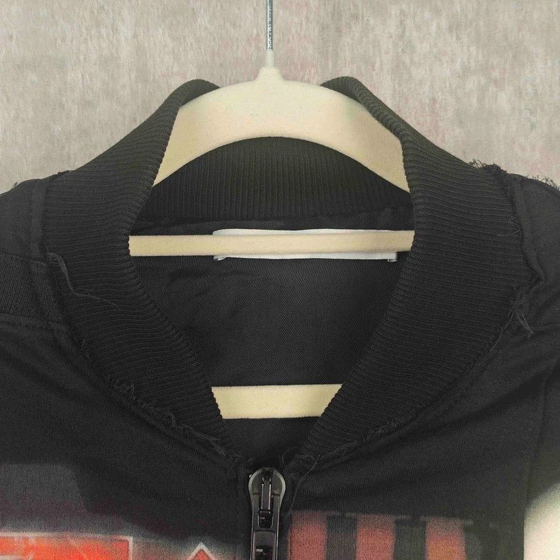 Givenchy Givenchy Printed Long Sleeve Zip Jacket - dmc Size US XS / EU 42 / 0 - 3 Thumbnail