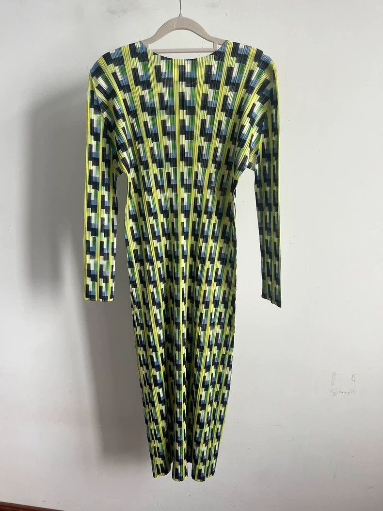 Issey Miyake Issey Miyake JH685 Mosaic Long Dress - dmc Size US 30 / EU 46 - 2 Thumbnail