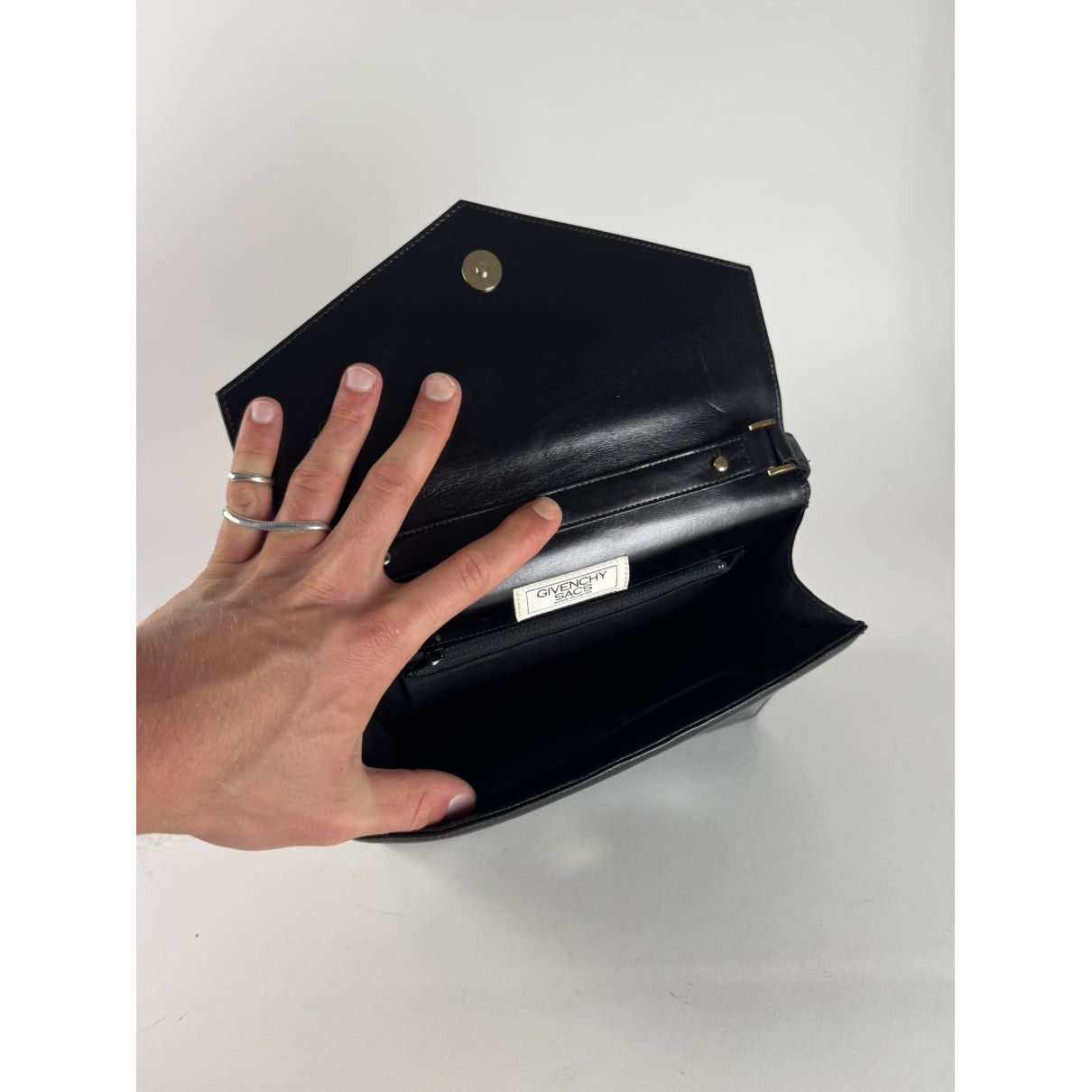 Givenchy 4G Black Leather Handbag Size ONE SIZE - 4 Thumbnail