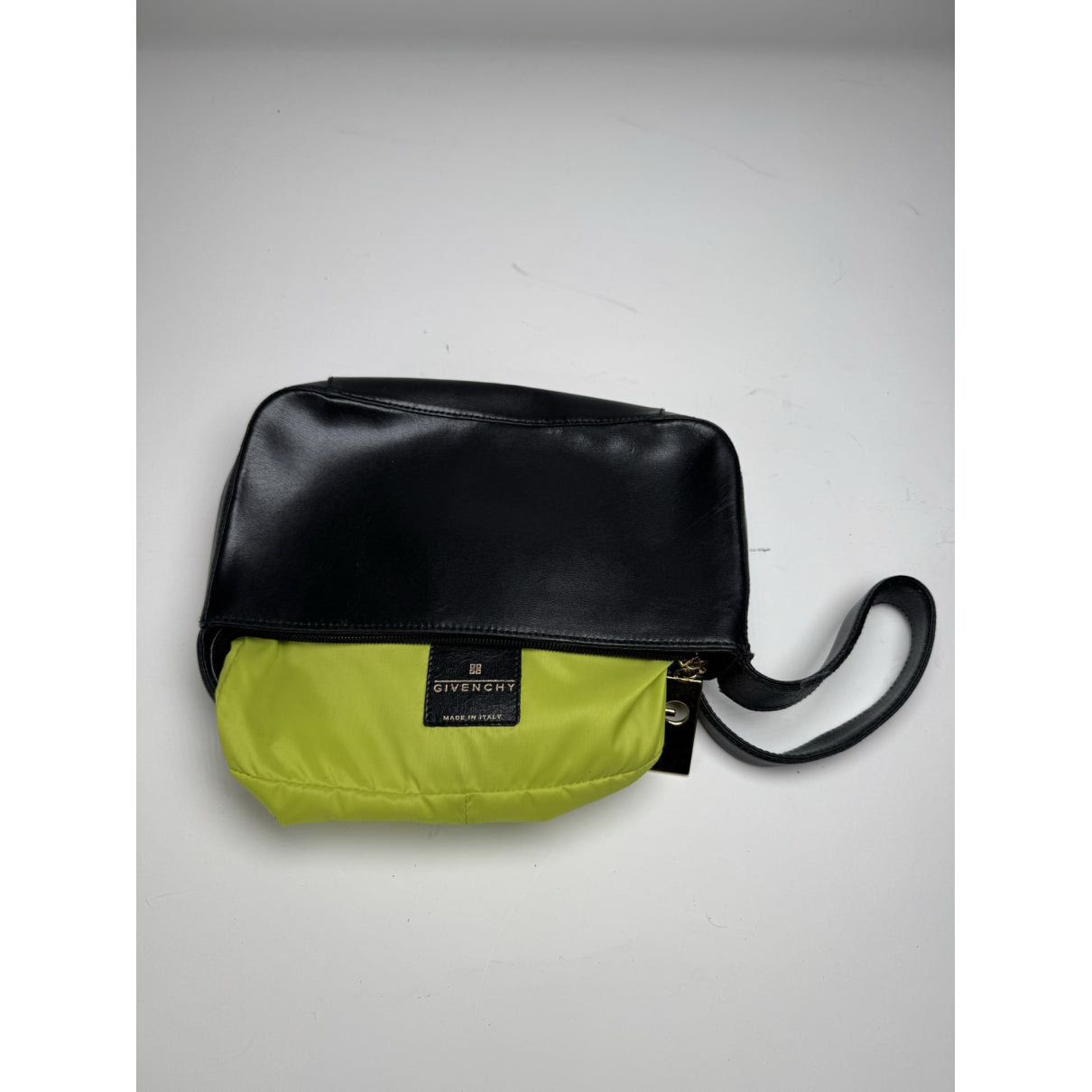 Givenchy Whip Black Leather Handbag Size ONE SIZE - 2 Thumbnail