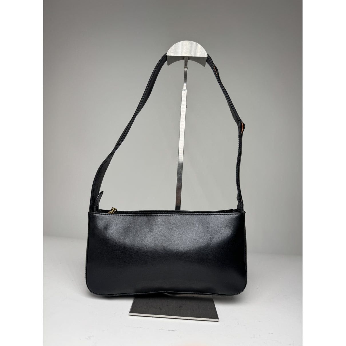 Givenchy Whip Black Leather Handbag Size ONE SIZE - 4 Thumbnail