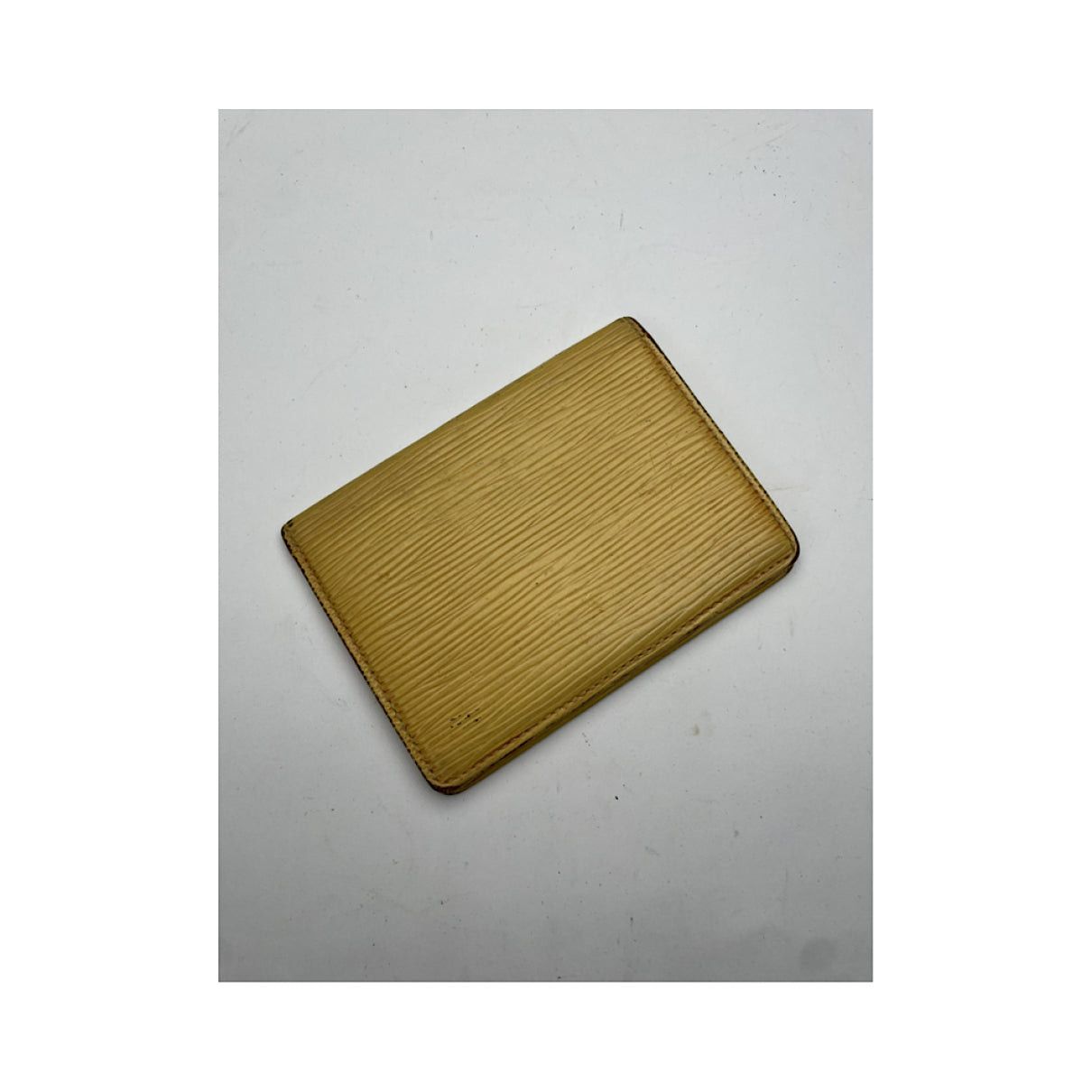 Louis Vuitton Yellow Leather Purse Size ONE SIZE - 2 Thumbnail