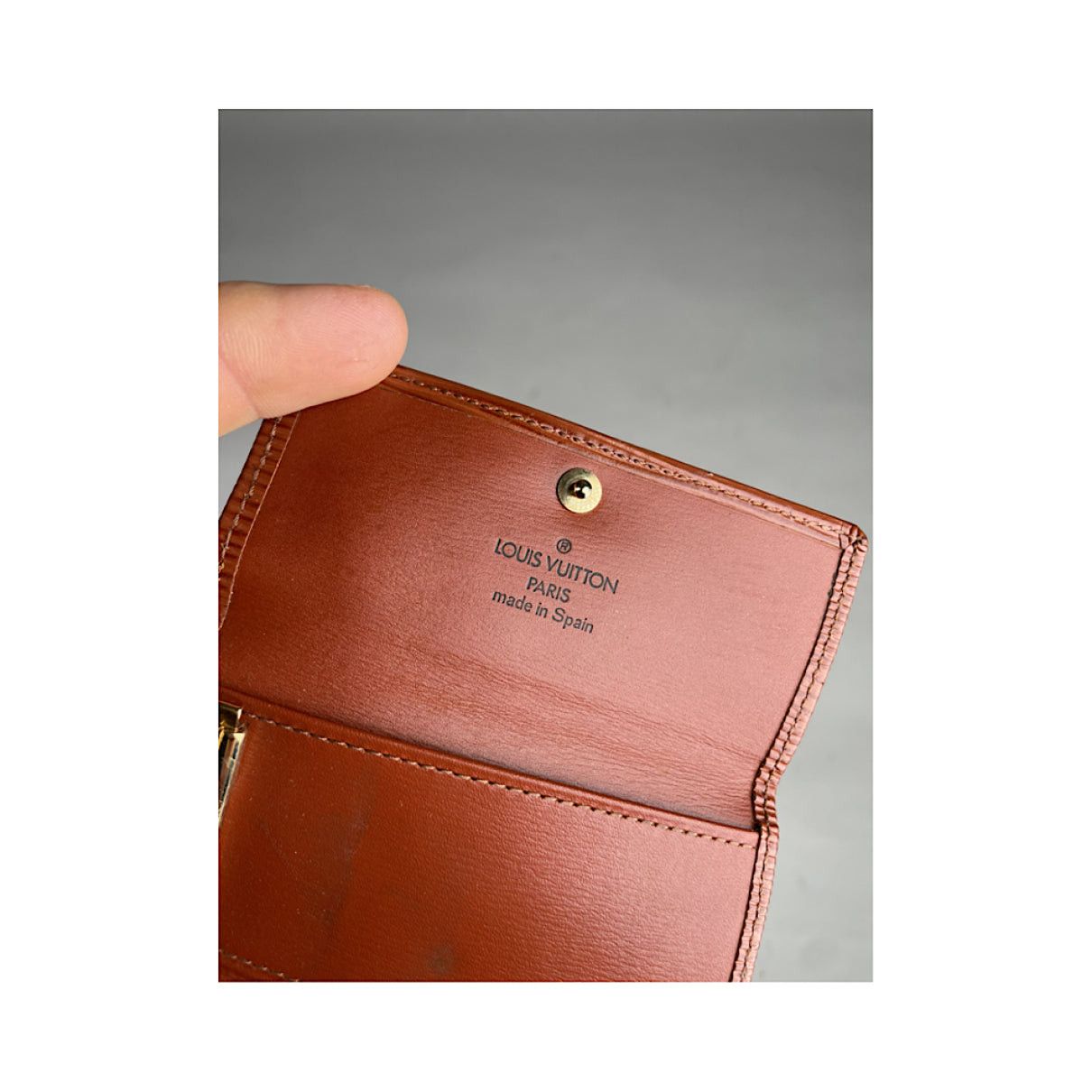 Louis Vuitton Lockme Orange Leather Purse Size ONE SIZE - 4 Thumbnail