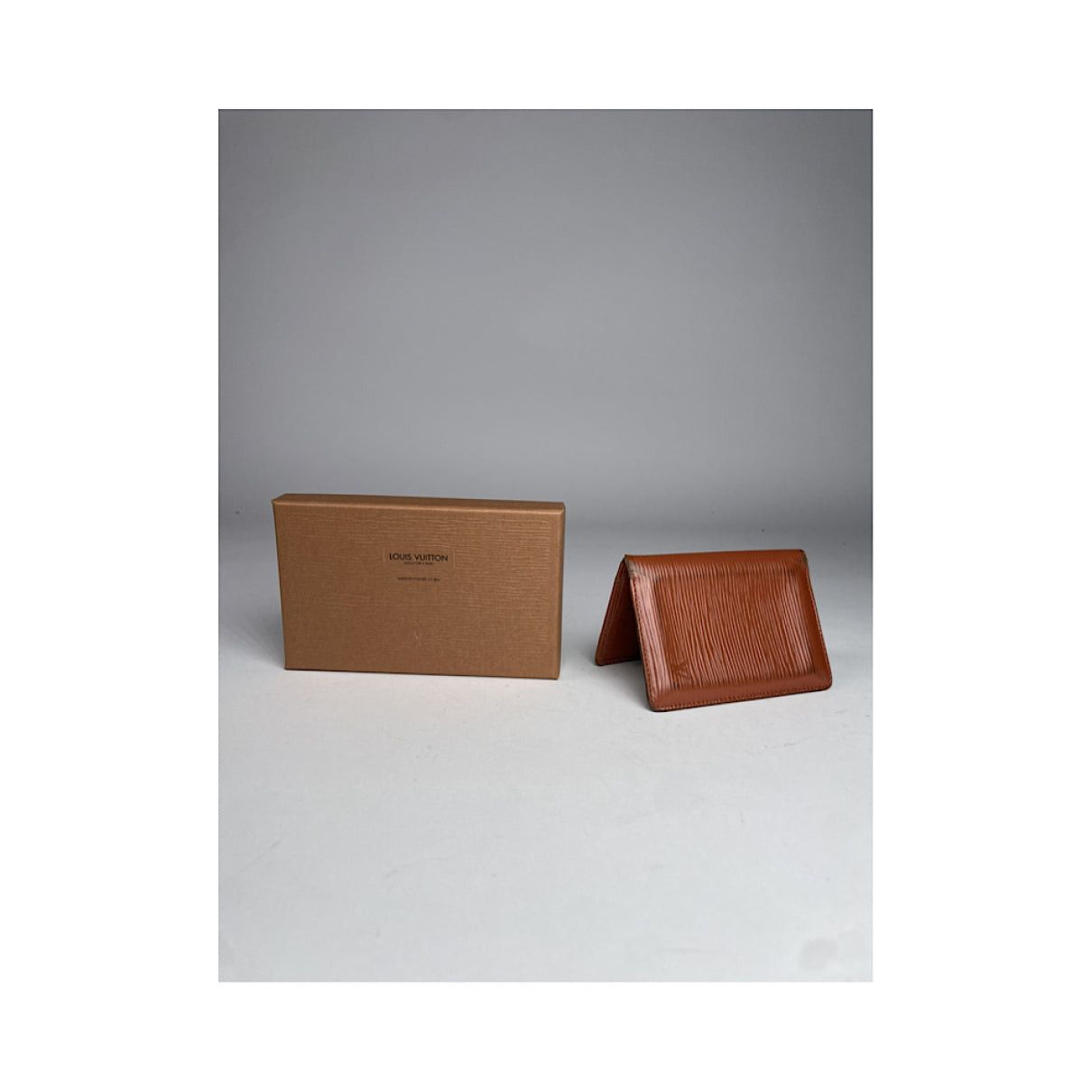 Louis Vuitton Brown Leather Purse Size ONE SIZE - 2 Thumbnail