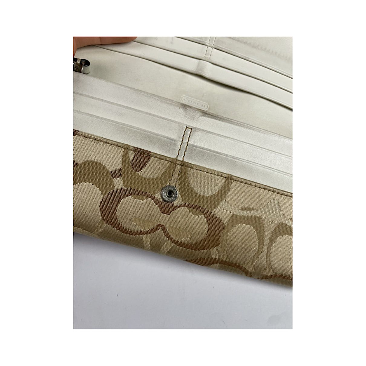 Coach Parker Beige Leather Wallet Size ONE SIZE - 4 Thumbnail