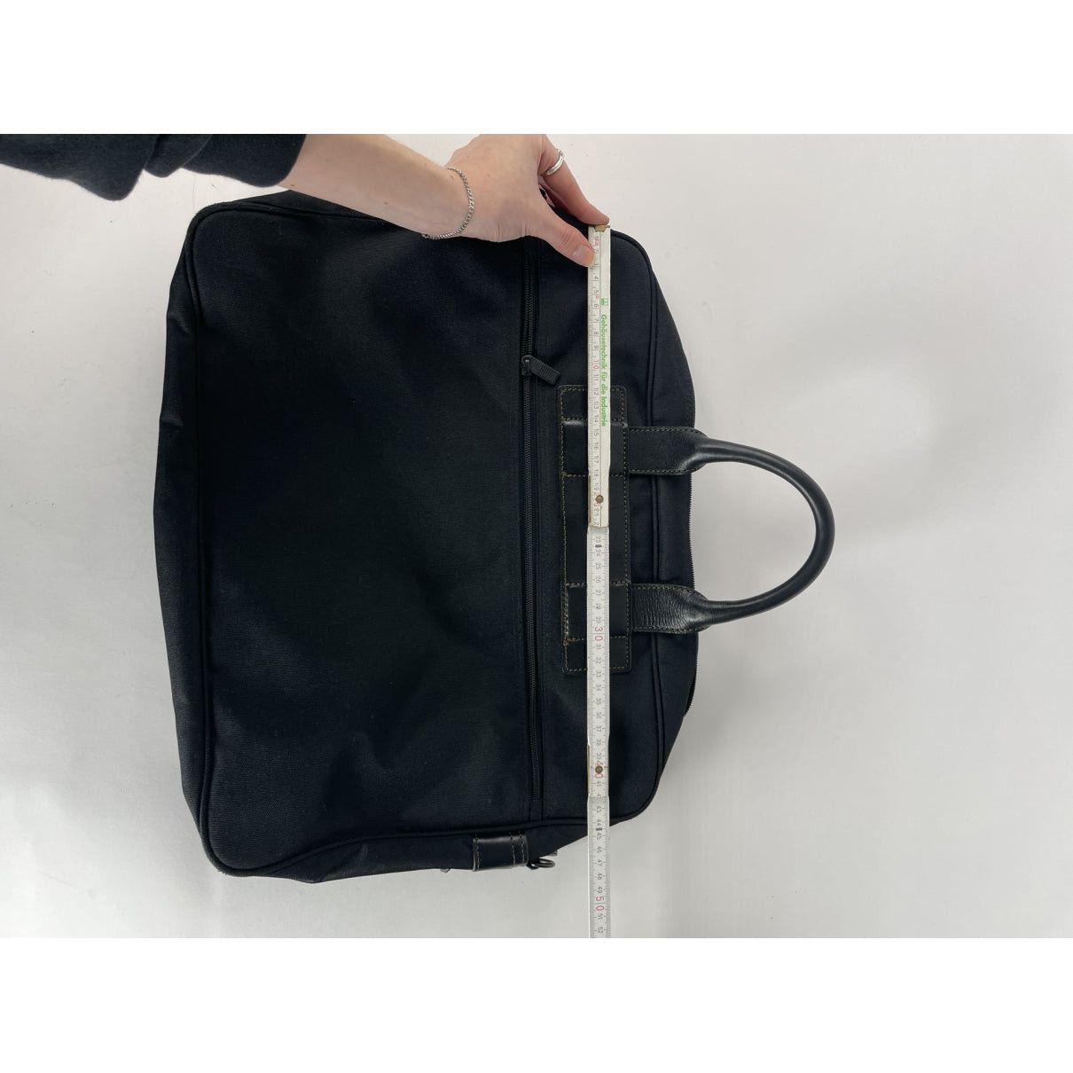 Issey Miyake Black Leather Handbag Size ONE SIZE - 5 Thumbnail