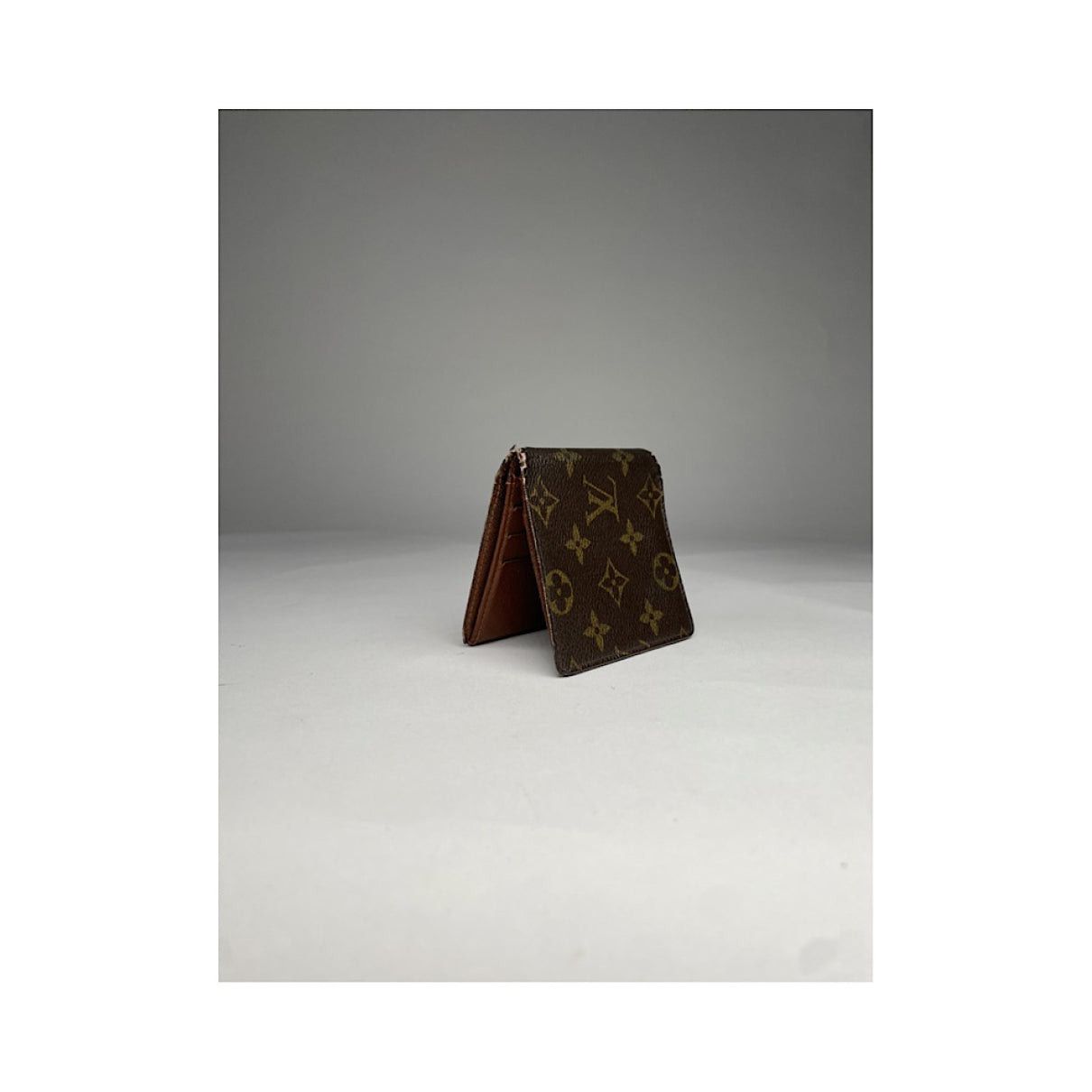 Louis Vuitton Adèle Brown Leather Purse Size ONE SIZE - 2 Thumbnail