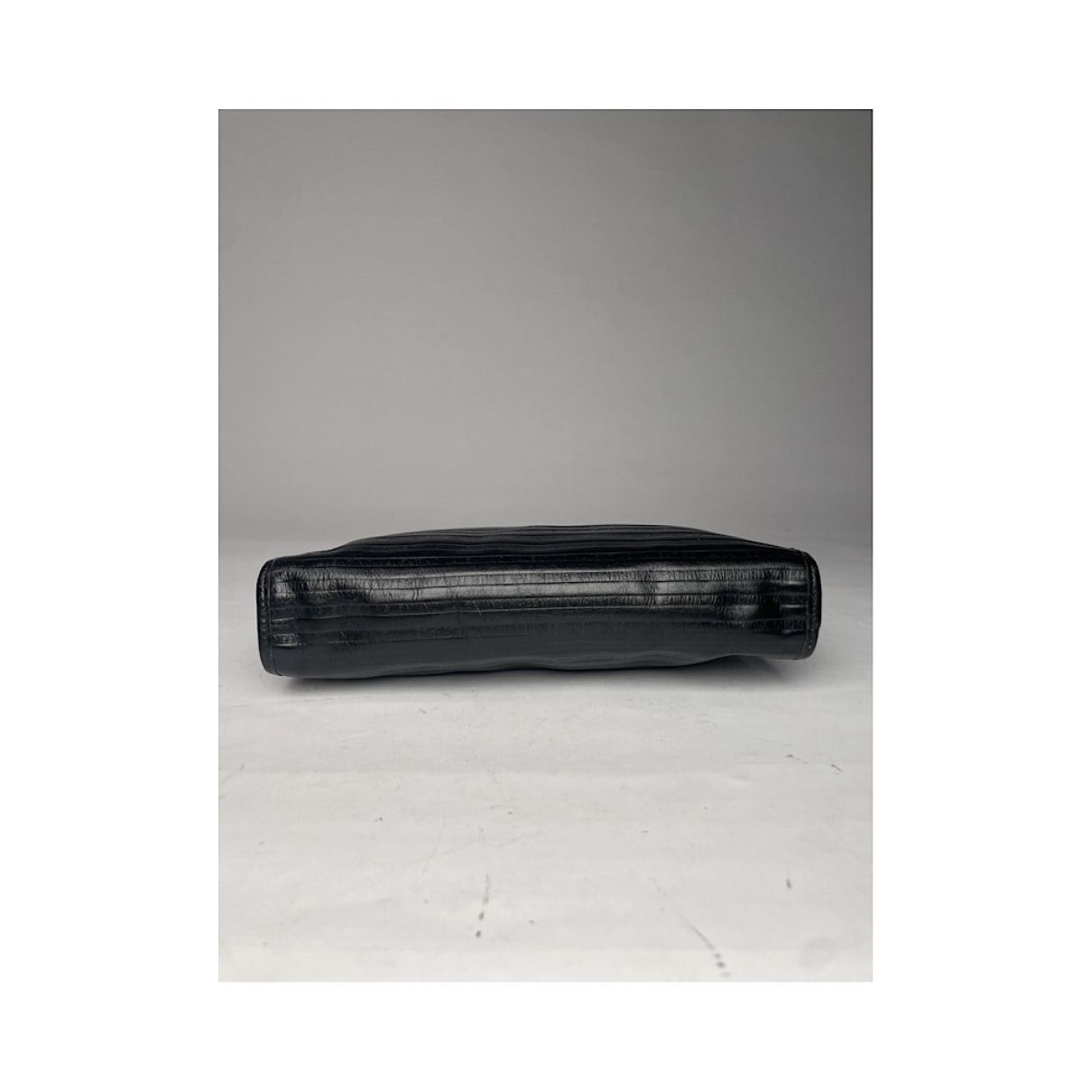 Mario Valentino Black Leather Clutch Bag Size ONE SIZE - 2 Thumbnail