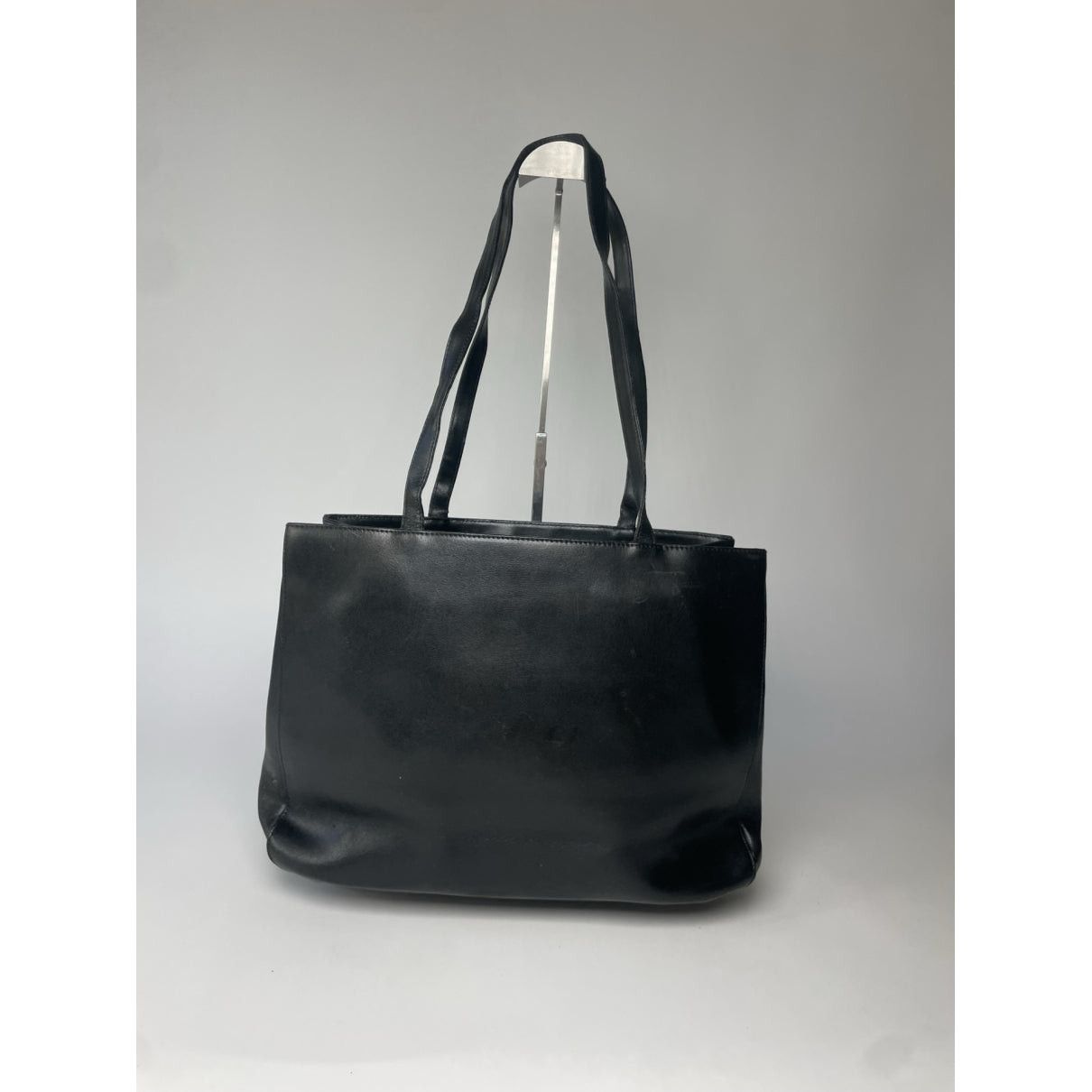 Givenchy Whip Black Leather Handbag Size ONE SIZE - 4 Thumbnail